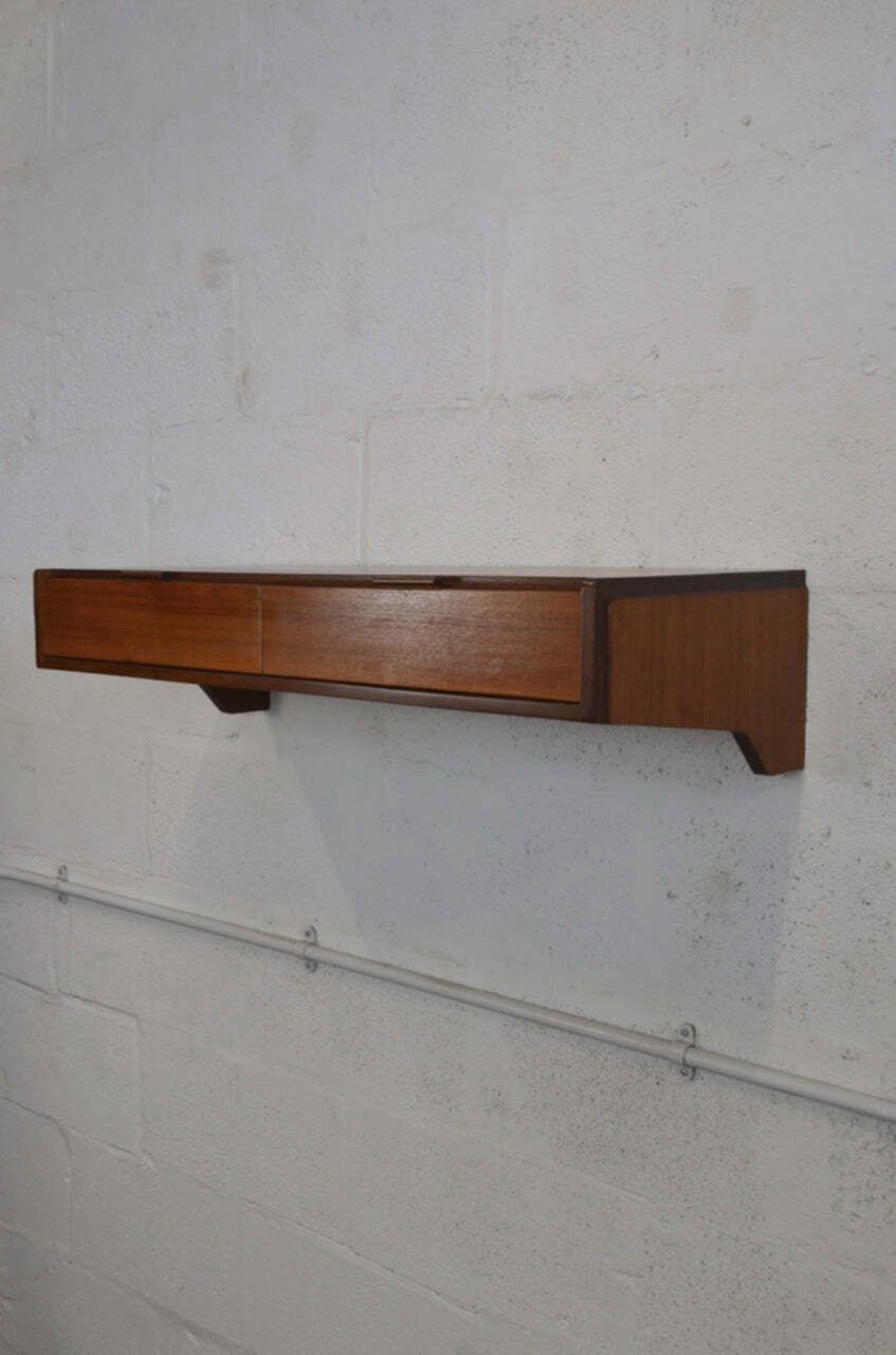 A Vintage Beaver & Tapley Floating Drawer/Desk