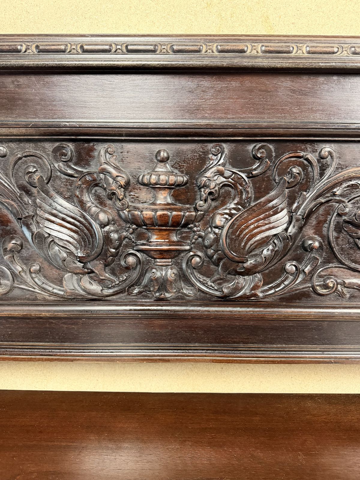 Spanish Carved Wood Bench With Barley Twist Legs, 20th Century photo buy