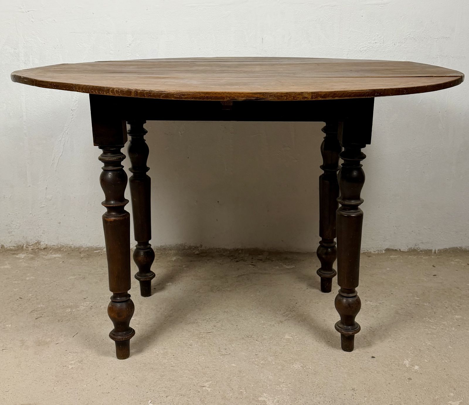 1690.0 Spanish Wood Drop Leaf Dining Table With Turned Legs photo