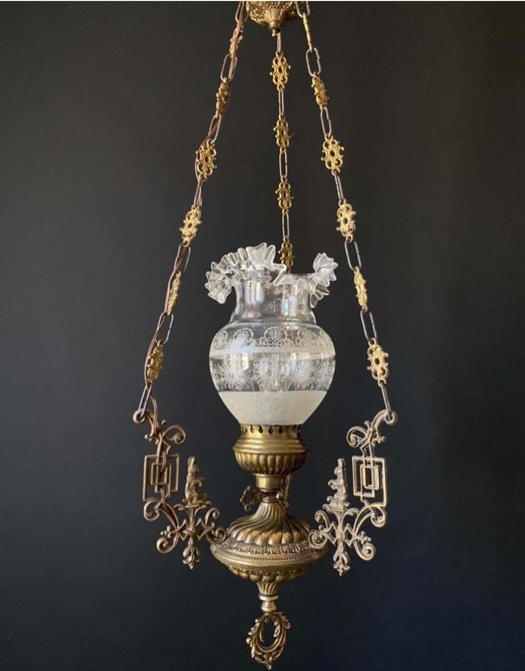 Paire de lustres d'époque, début du XXe siècle photo Luminaires