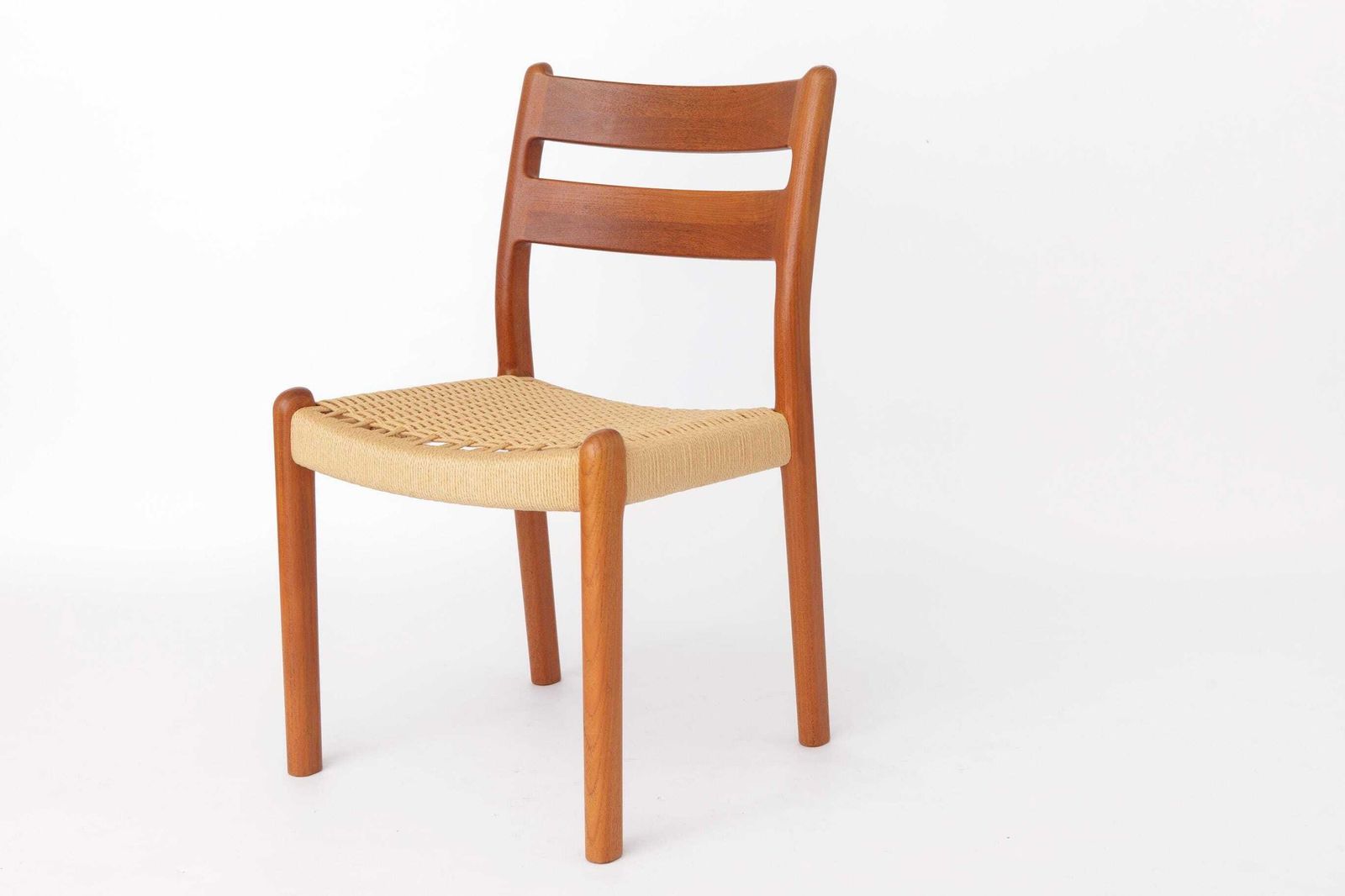 Set van 4 Deense teakhouten eetkamerstoelen van EMC Møbler, Deens koord, Denemarken, 1960s-70s photo 1503.0