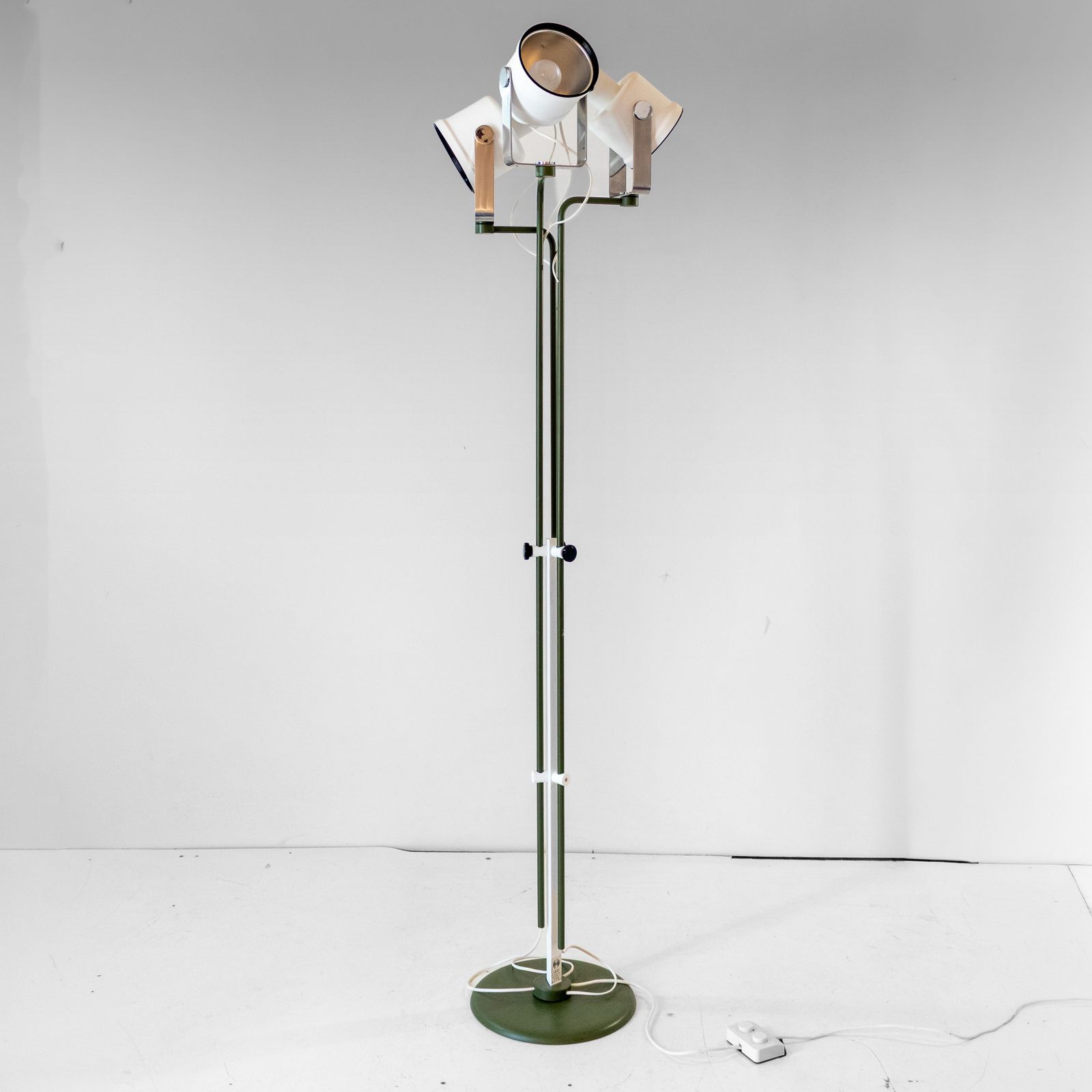 Lampadaire mid-century modern réglable P.L. Brusasco & G. Torretta pour Luci