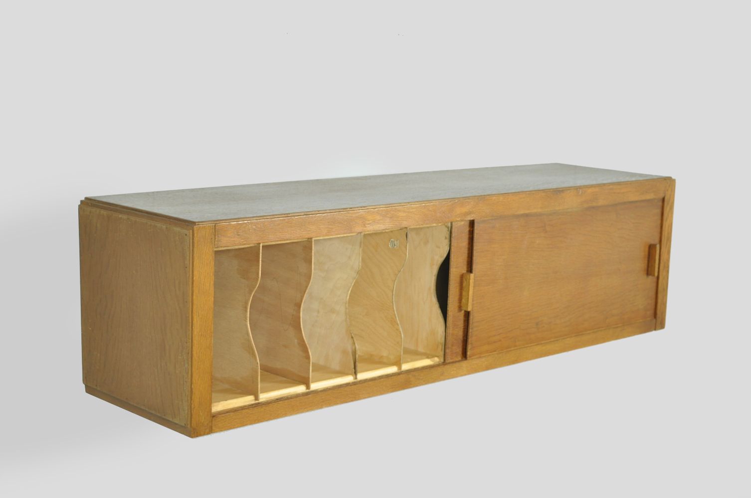Vintage Mid-Century Hangkast met Schuifdeuren, jaren 1960 photo Meubels