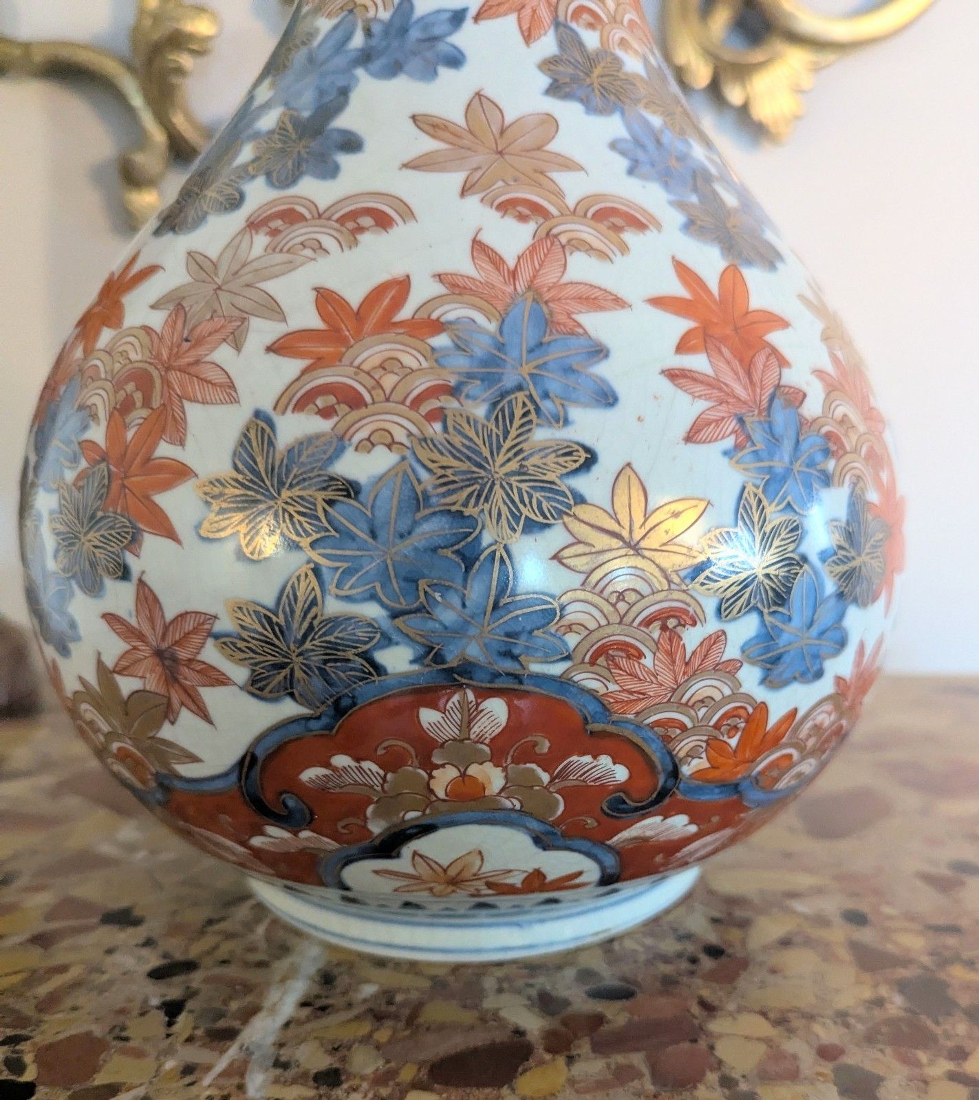Long Neck Japanese Imari Vase Meiji Period 1868 1912 Delivery Available 0377. photo for sale