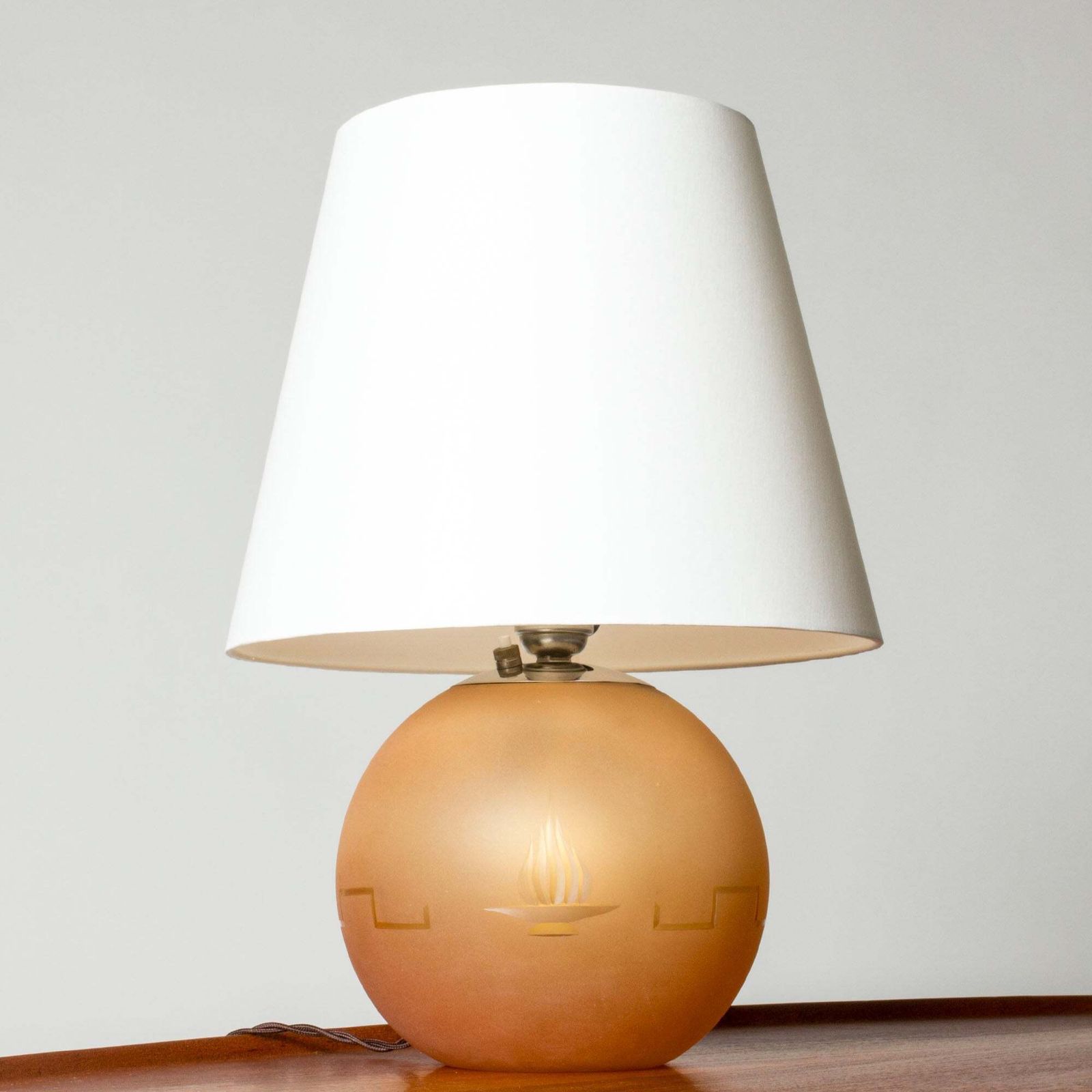 Swedish Grace Glass Table Lamp Attributed To Elis Bergh, Kosta, Sweden, 1930s photo vinterior