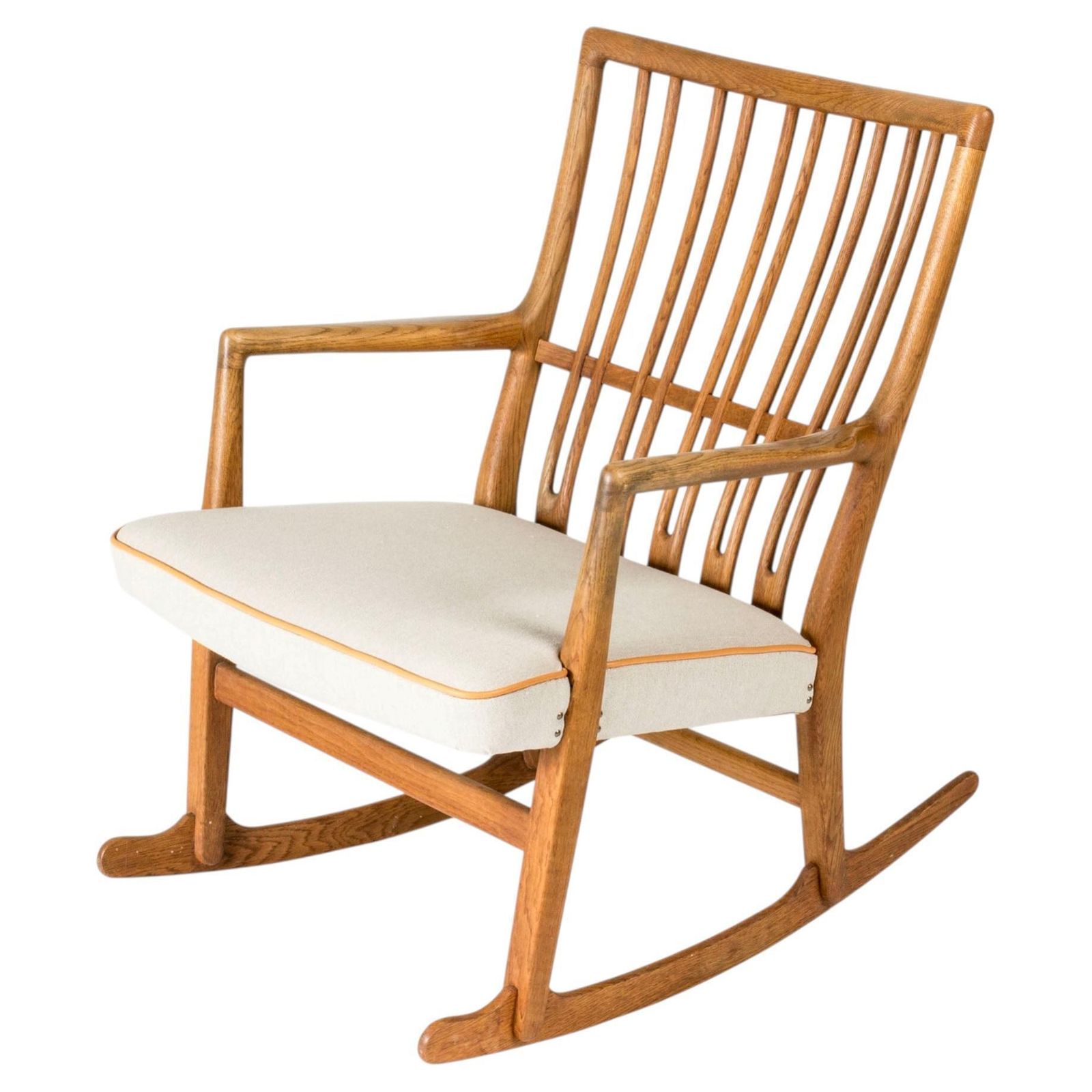 Midcentury "Ml 33" Oak Rocking Chair By Hans J. Wegner, Denmark, 1950s