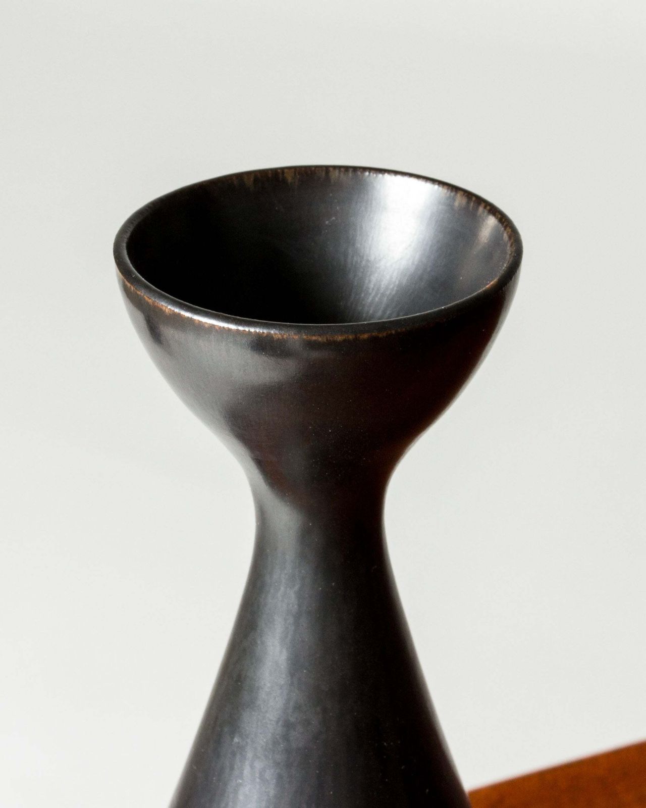 Vase en grès mid-century par Carl-Harry Stålhane, Rörstrand, Suède, années 1950 photo vinterior