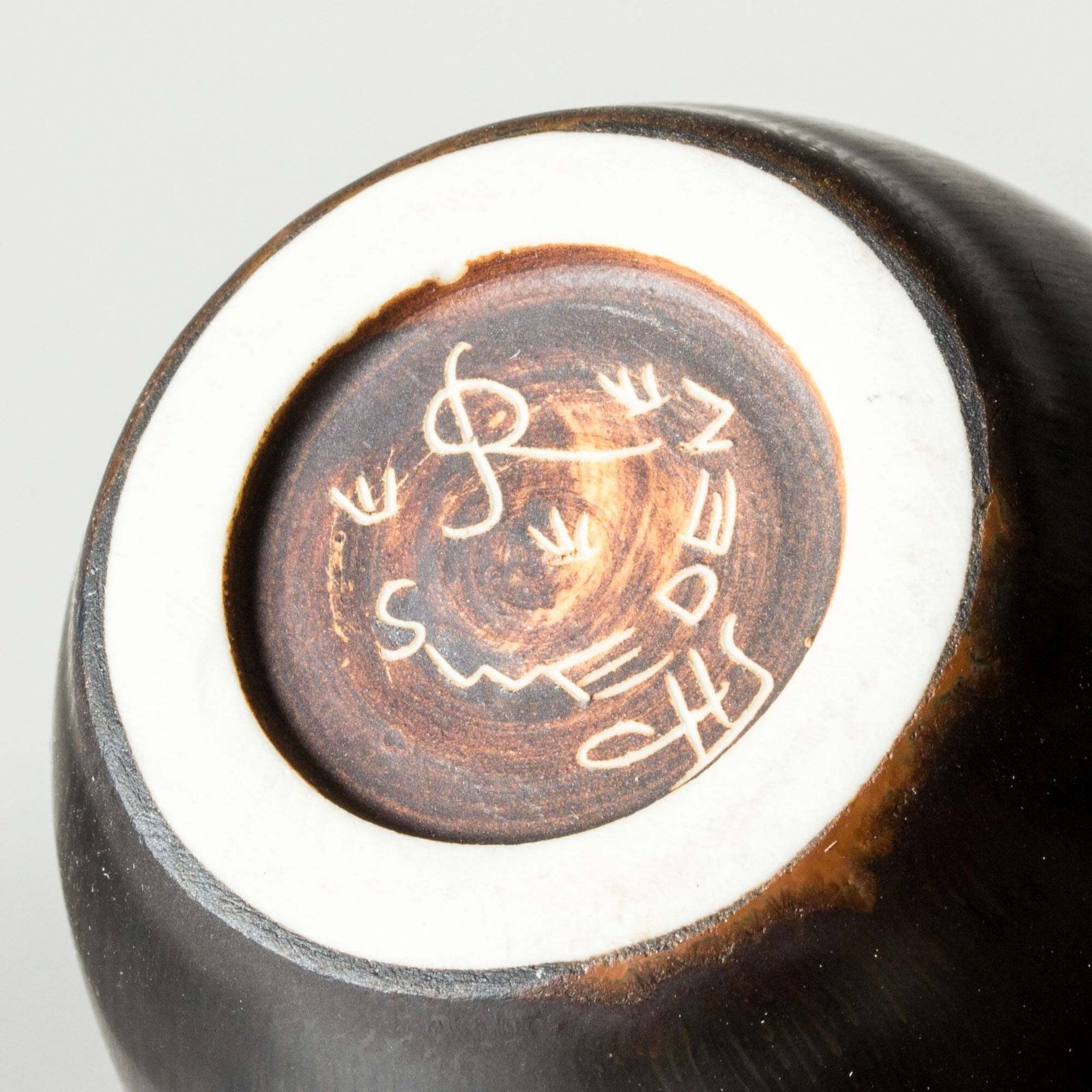 photo furniture Vase en grès mid-century par Carl-Harry Stålhane, Rörstrand, Suède, années 1950