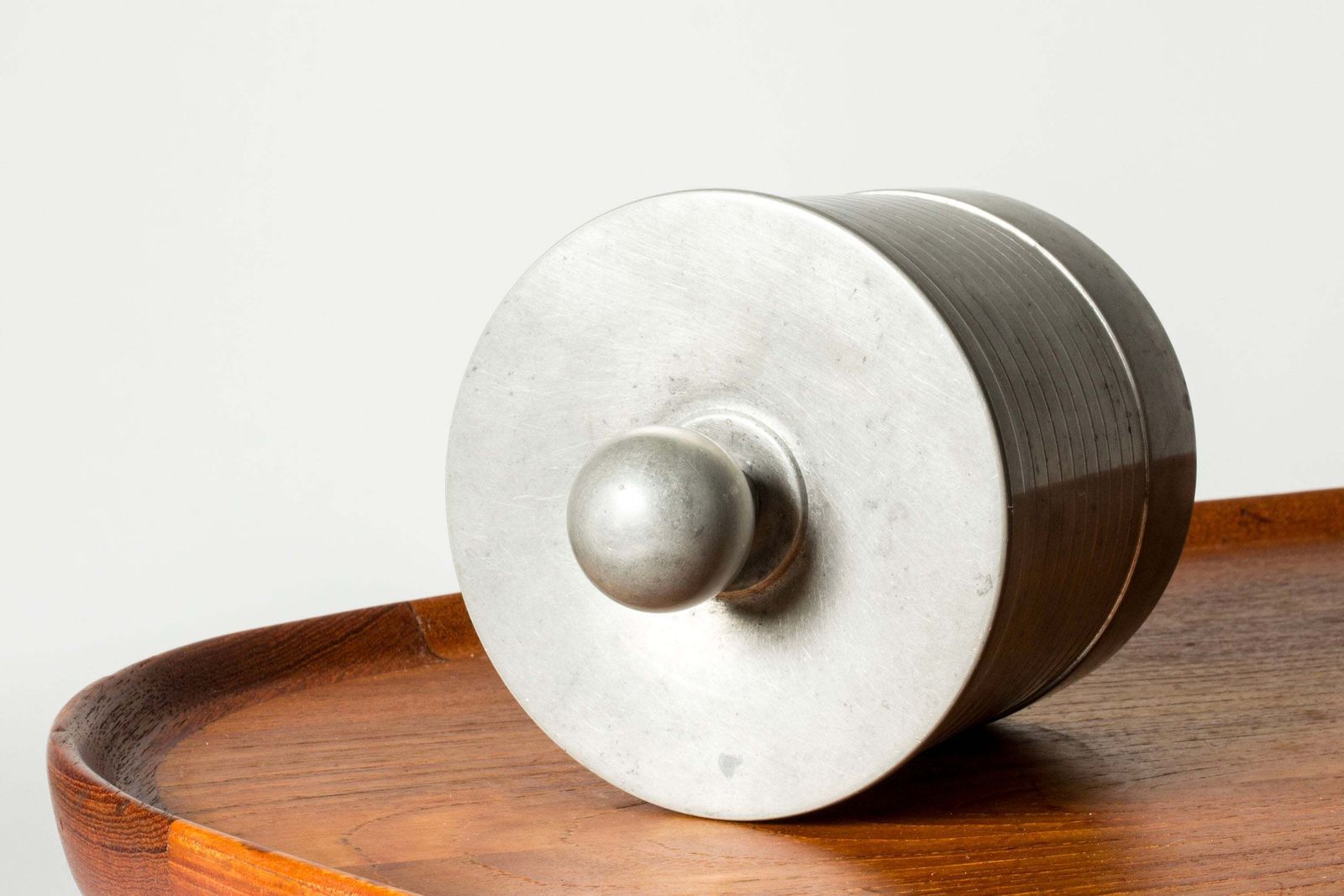 Functionalist Lidded Pewter Box From Gab, Sweden, 1935 photo vinterior