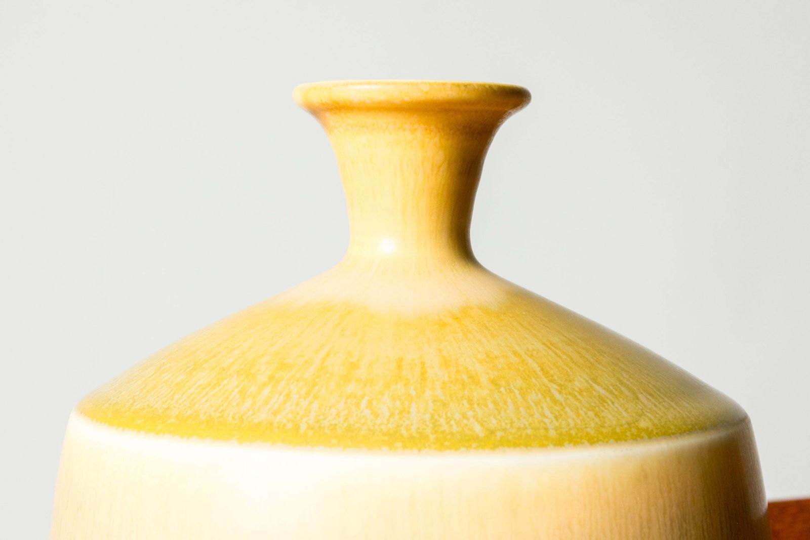 Vase en grès mid-century par Berndt Friberg, Gustavsberg, Suède, 1976 photo buy