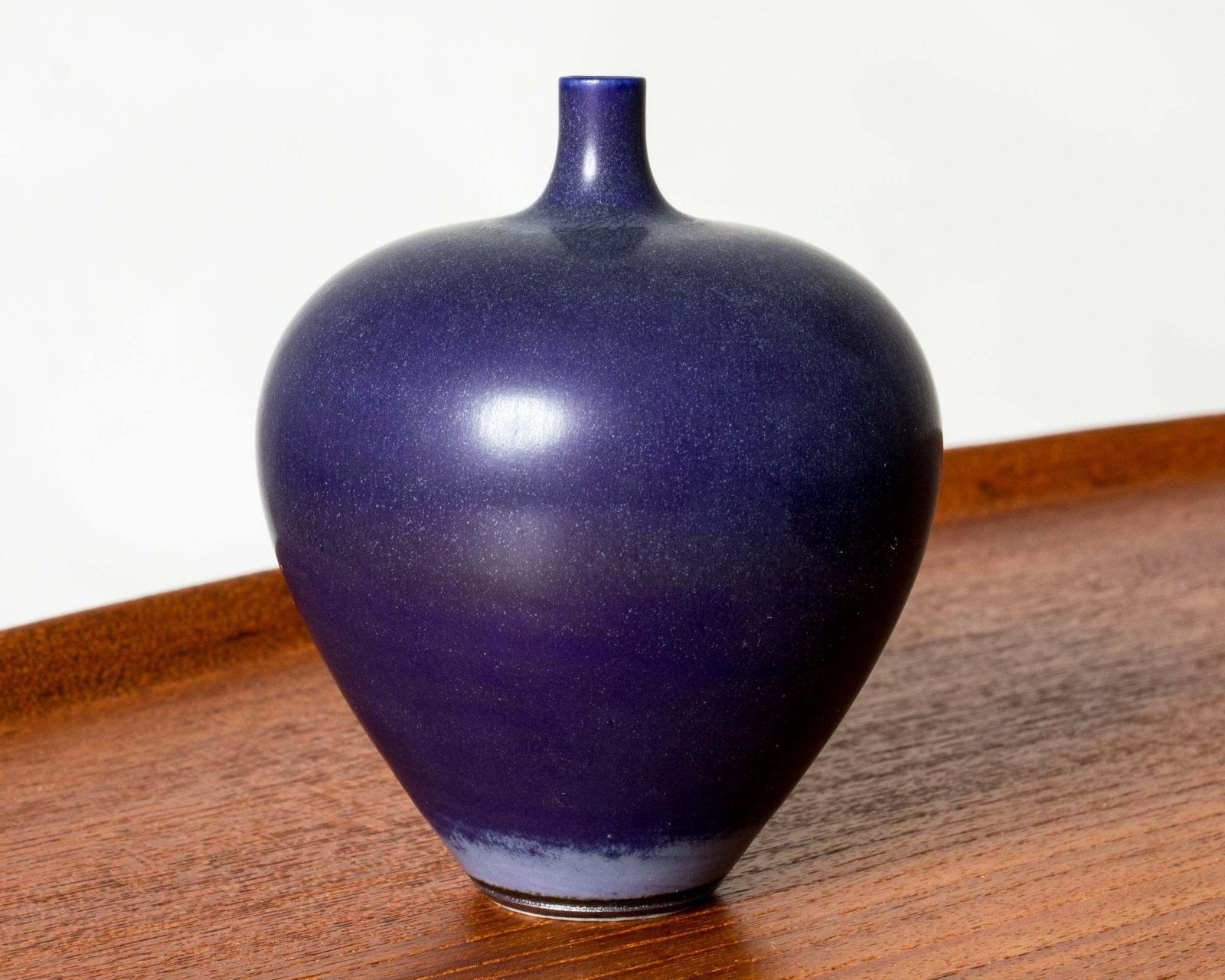 Midcentury steengoed vaas van Berndt Friberg, Gustavsberg, Zweden, jaren 1950 photo furniture