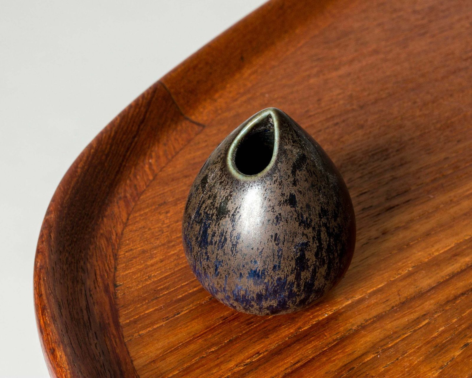 Stoneware "Gnurgla" miniatuurvaas, Stig Lindberg, Gustavsberg, Zweden, jaren 1950 photo buy