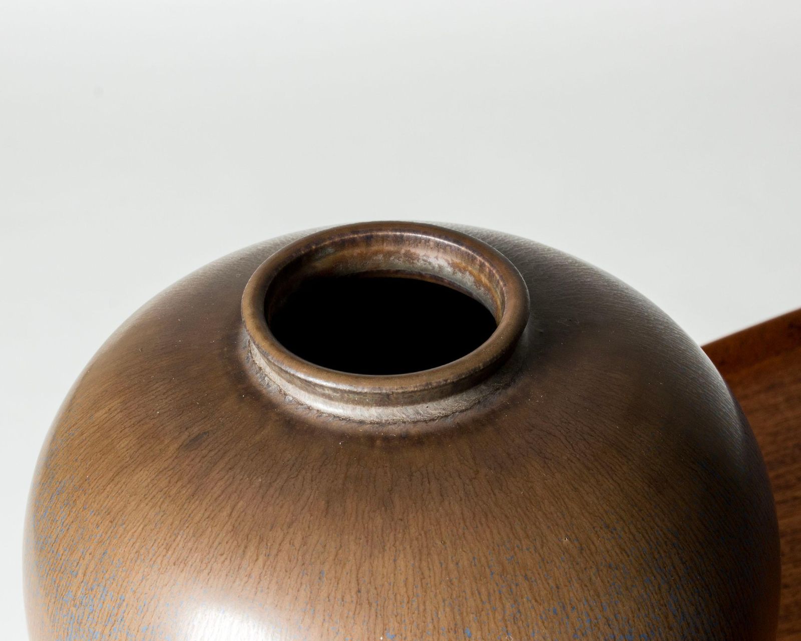 photo furniture Midcentury Stoneware Vase By Berndt Friberg, Gustavsbergs Studio, Sweden, 1950