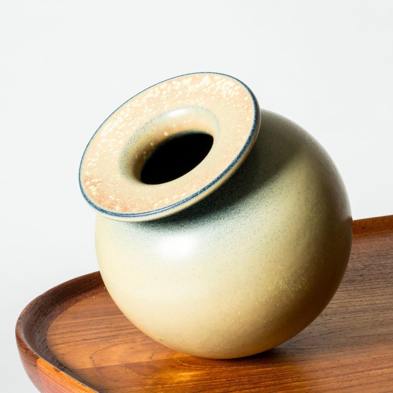 Midcentury Stoneware Vase By Gunnar Nylund, Rörstrand Ateljé, Sweden, 1940s photo Home Decor