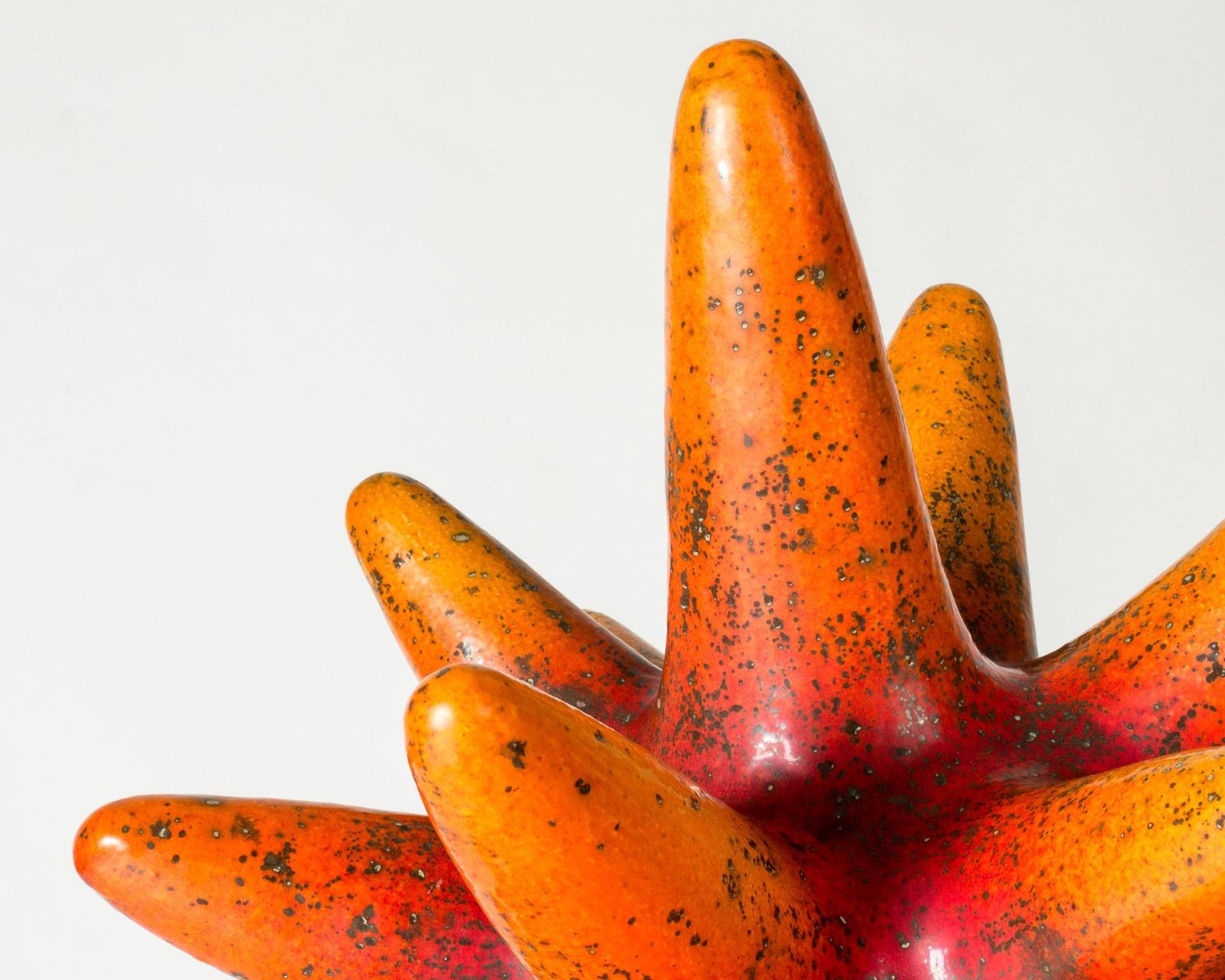 photo for sale Zweedse modernistische zeegel-sculptuur van Hans Hedberg, Biot, Frankrijk