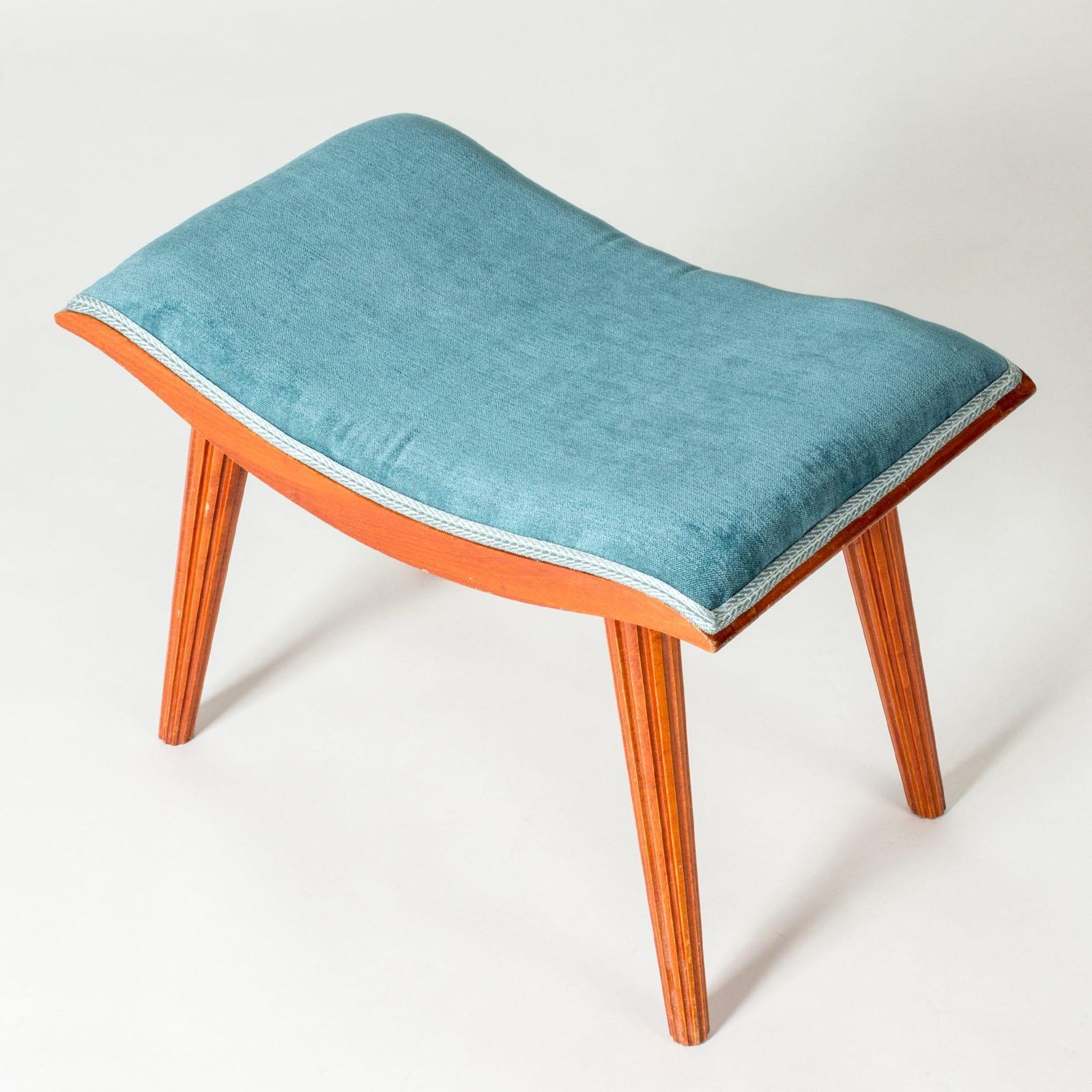 Swedish Modern kruk, jaren 1940 photo Meubels