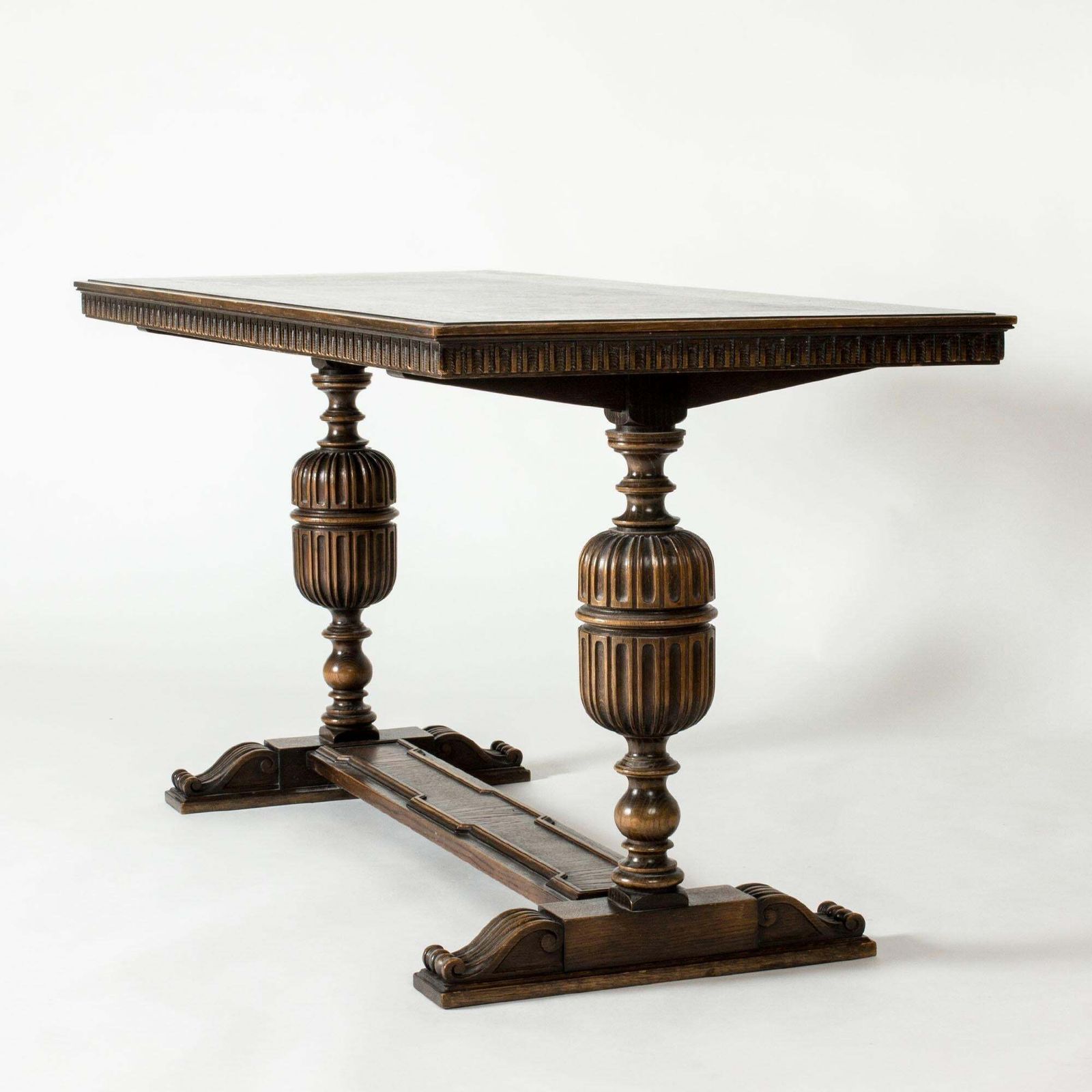 Swedish Grace Library Table "Charles" By Axel Einar Hjorth For Nk, Sweden, 1929 photo vinterior
