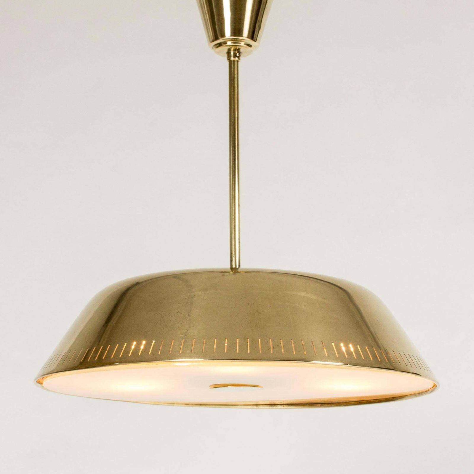 Swedish Modern messing plafondlamp van Harald Notini, ca. jaren 1940 photo for sale