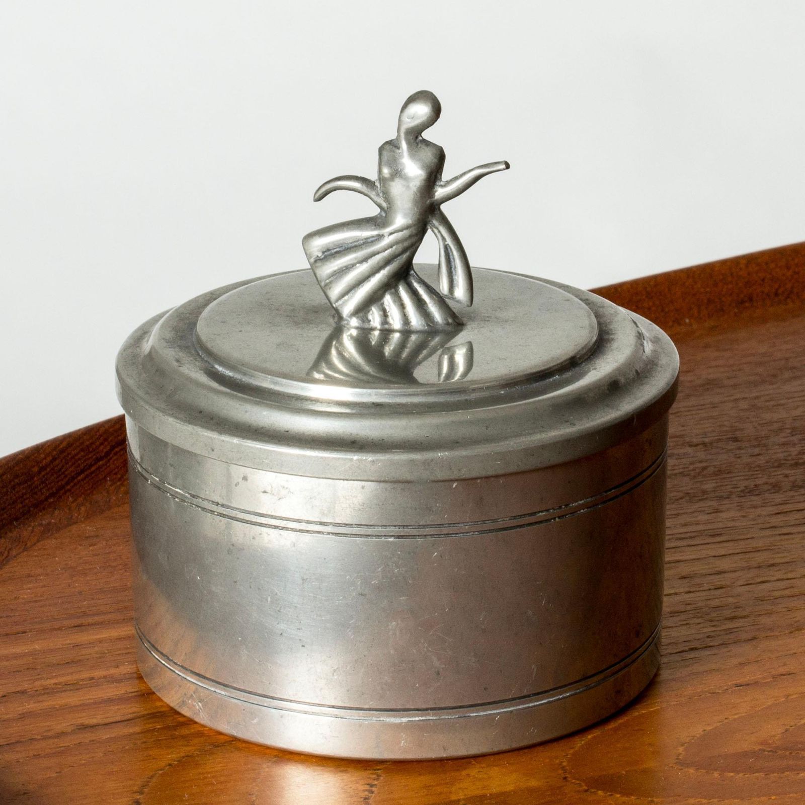 Mid-century tinnen pot van Ystad Metall photo for sale