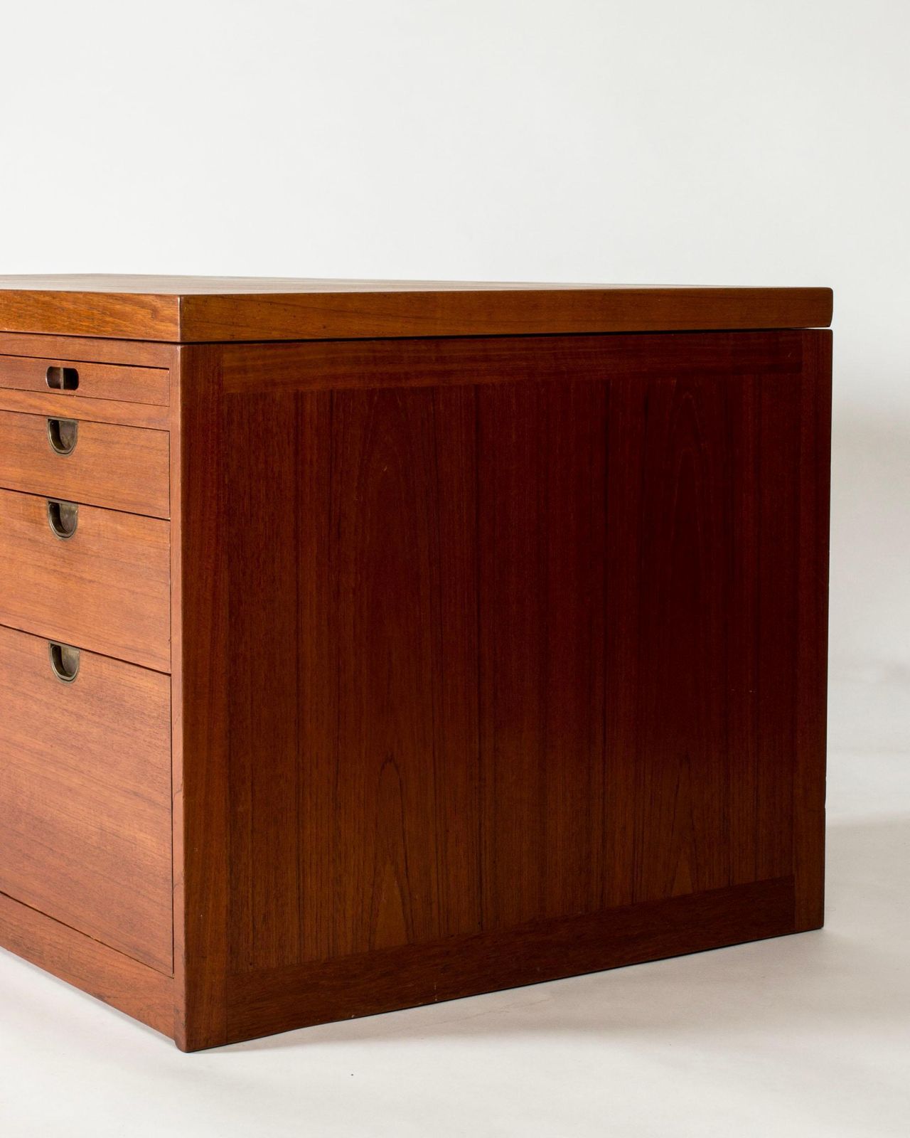 Teakhouten bureau van Børge Mogensen, Scandinavisch Modern, Denemarken, ca. jaren 1950 photo vintage