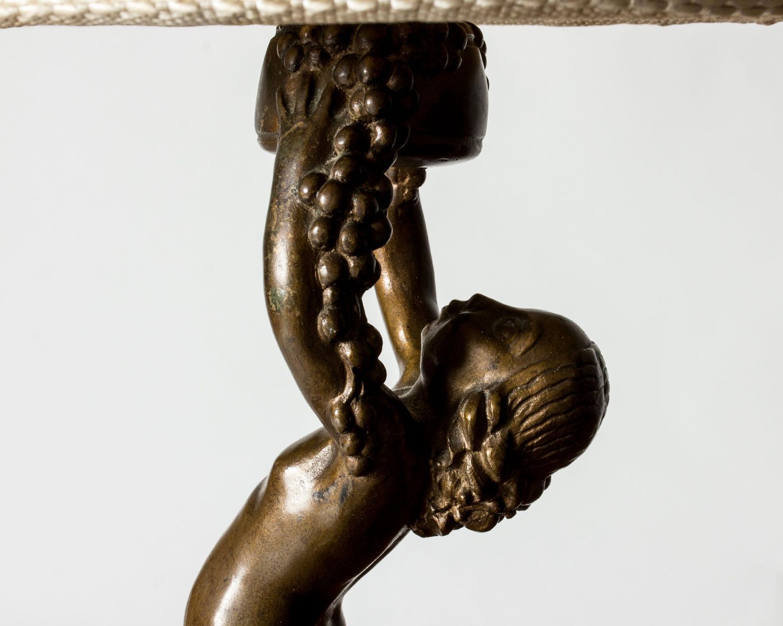 photo furniture Swedish Grace Tafellamp van Axel Gute, Zweden, ca. 1920