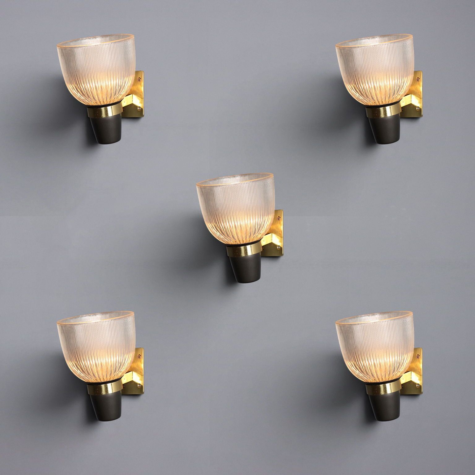 Cinq lampes années 1950-1960 dans le style de Ignazio Gardella