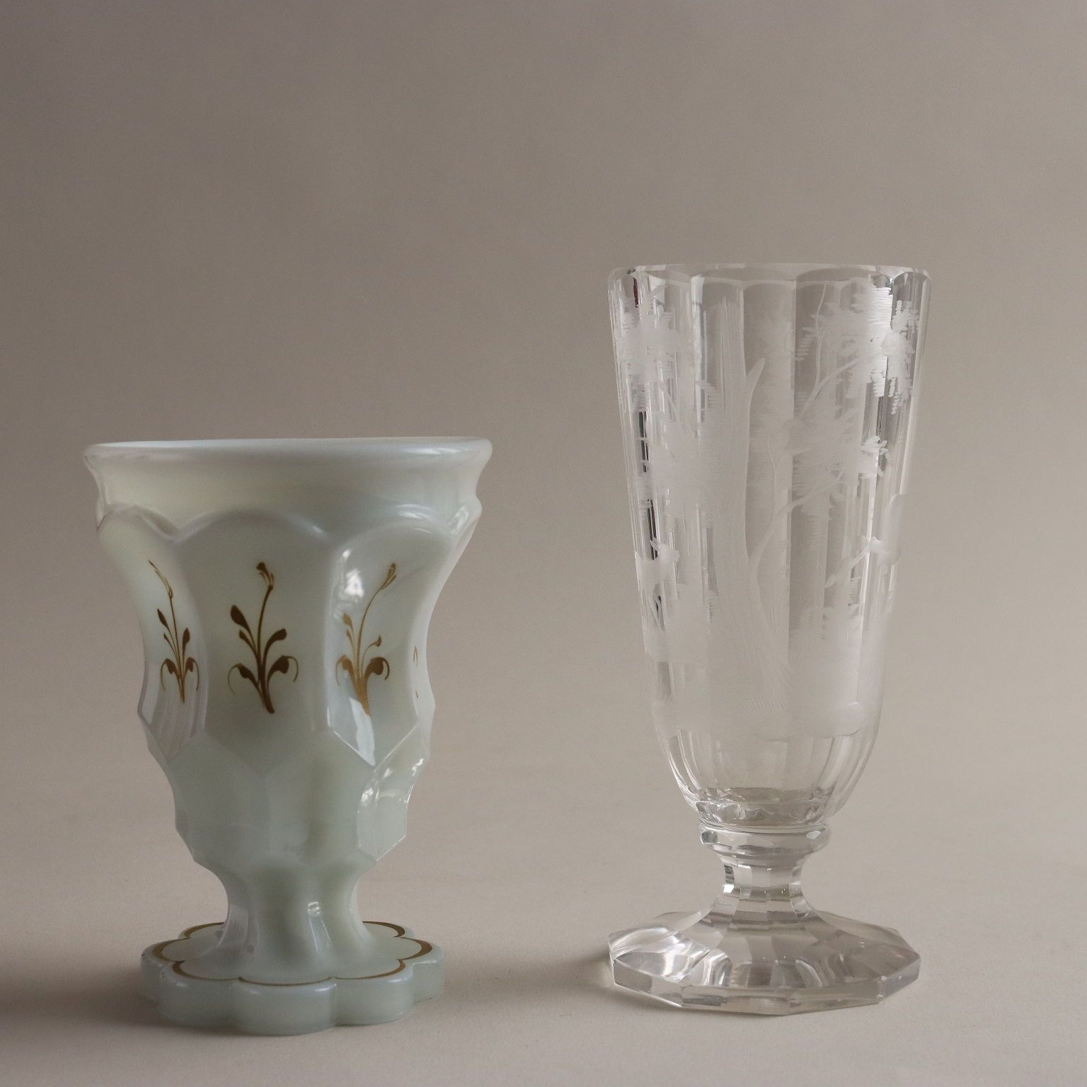 Groep antieke glazen, gekleurd glas, diverse fabrikanten photo 470.0