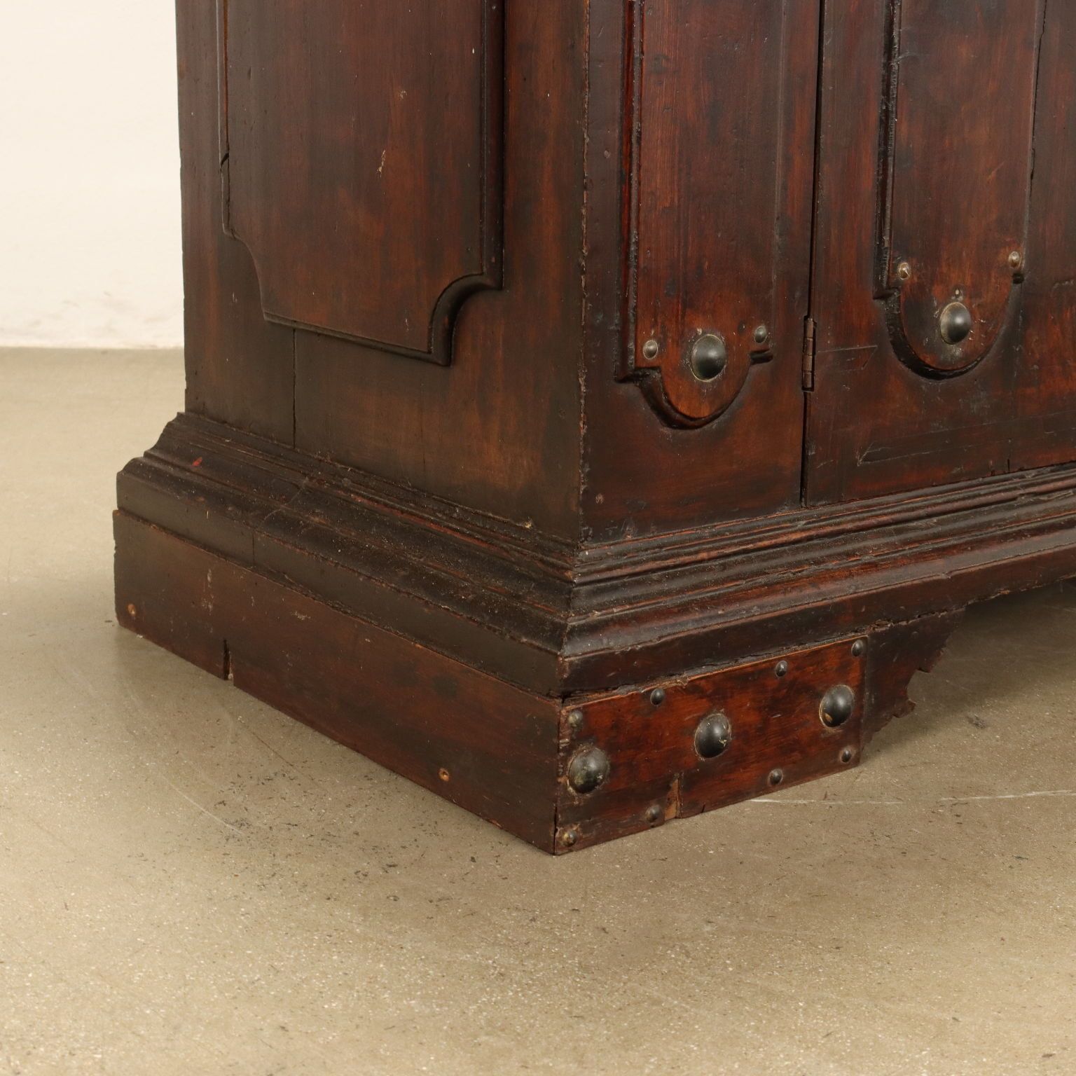 1420.0 Baroque Walnut Sideboard With Metal Studs   Emilia, 18th Century photo
