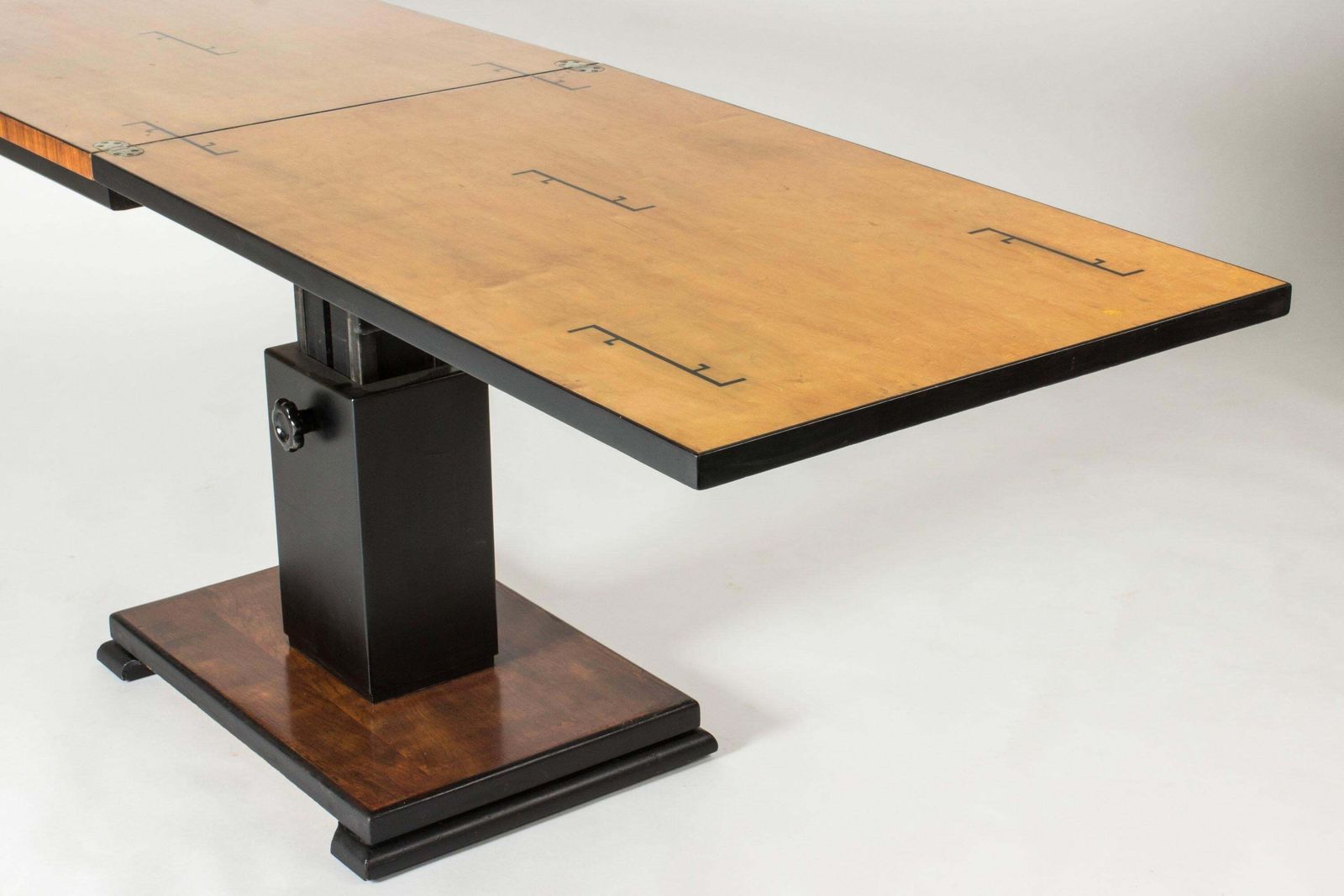 photo for sale Modernistische "Ideal Table" van Otto Wretling, Zweden, jaren 1930