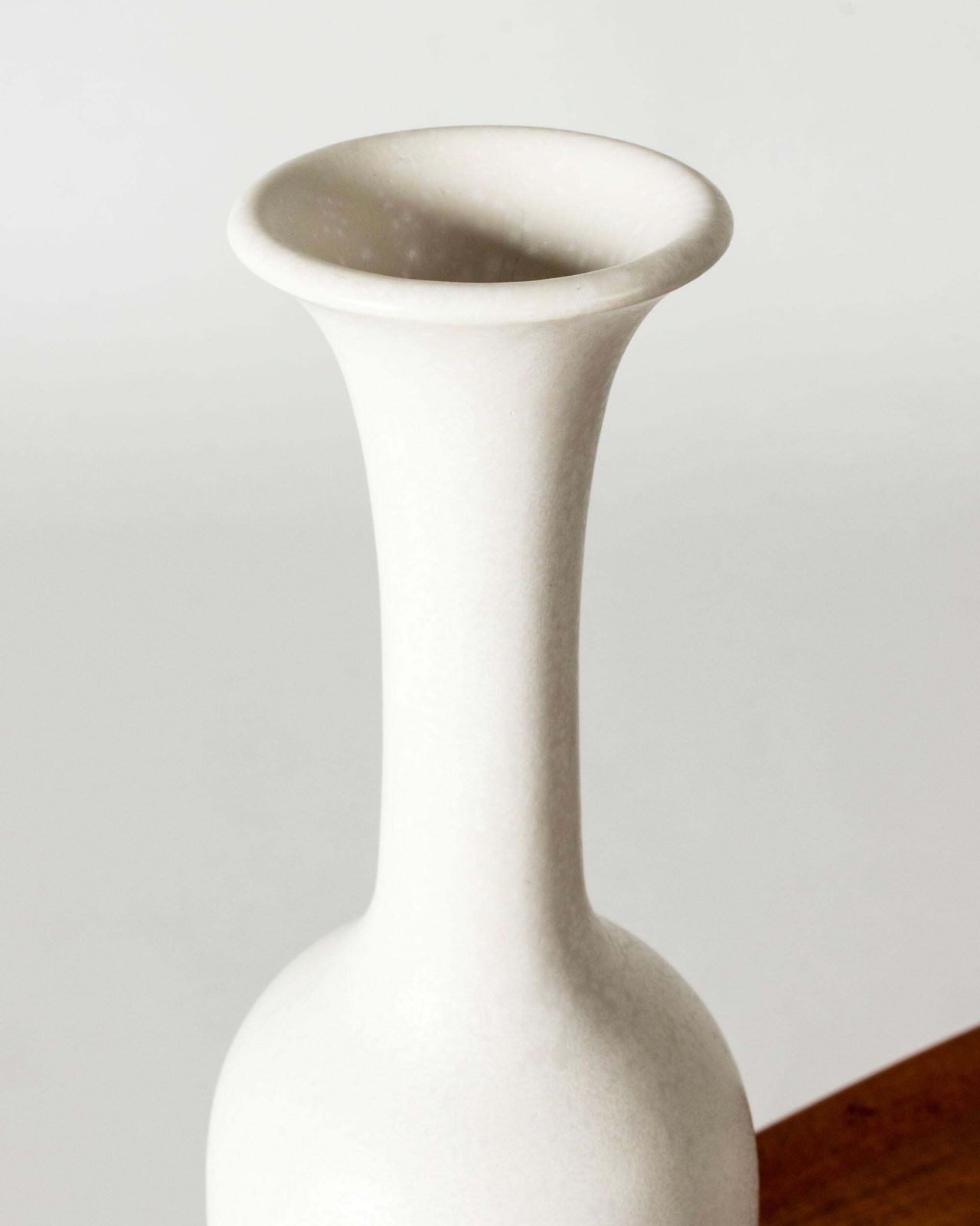 Vase en grès mid-century par Gunnar Nylund pour Rörstrand, Suède, années 1940 photo for sale