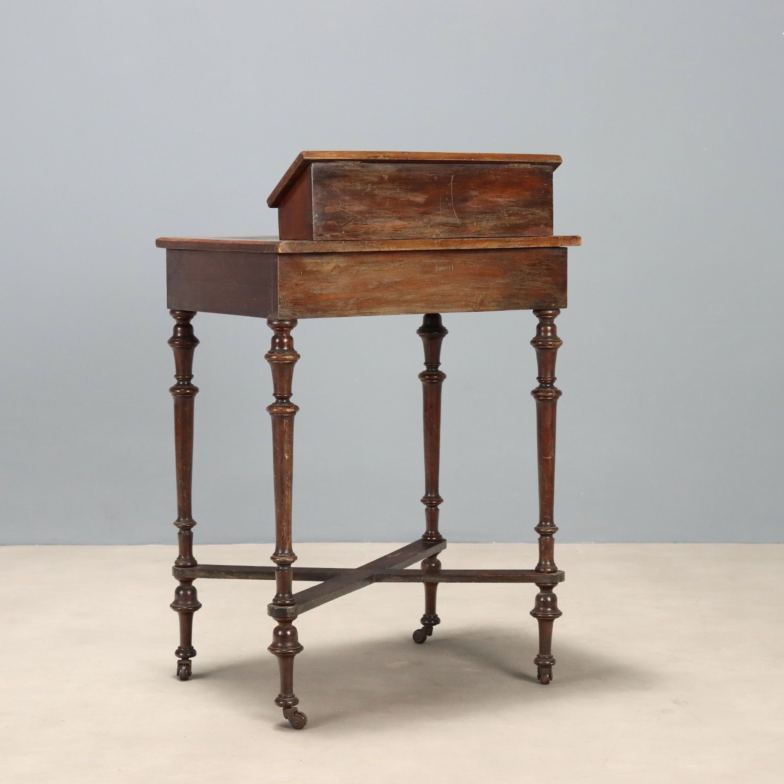 photo furniture English Art Nouveau Desk Early 20th Century