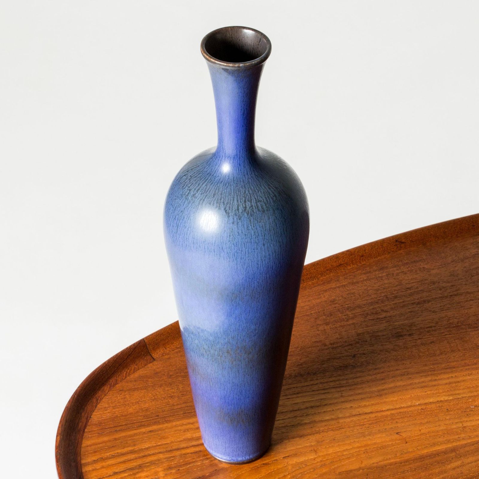 Vase en grès mid-century par Berndt Friberg, Gustavsberg, Suède, 1960 photo vinterior