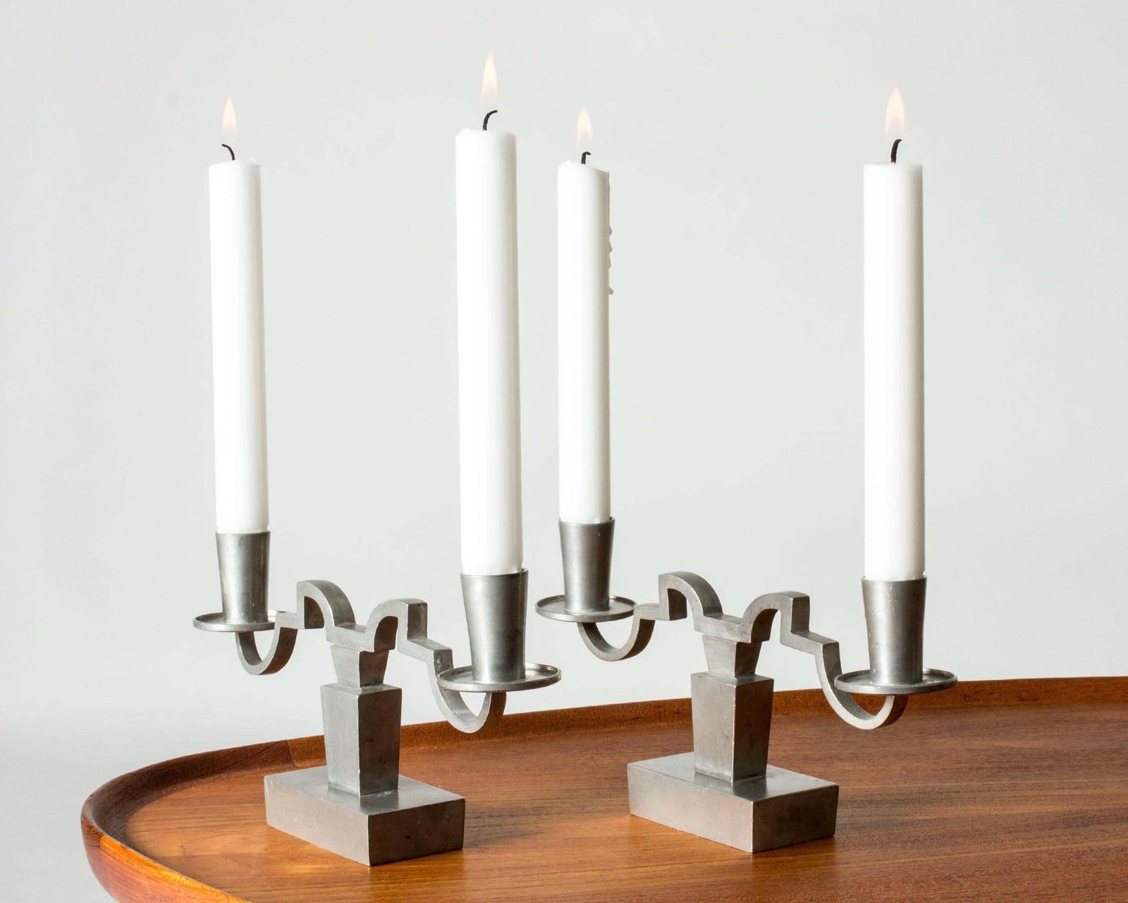 Modernistische tinnen kandelaars van Nils Fougstedt voor Svenskt Tenn, Zweden, 1932 photo for sale