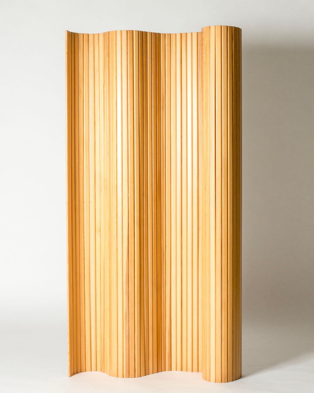 Pinewood Room Divider By Alvar Aalto For Artek, Finland, 1940s photo vintage