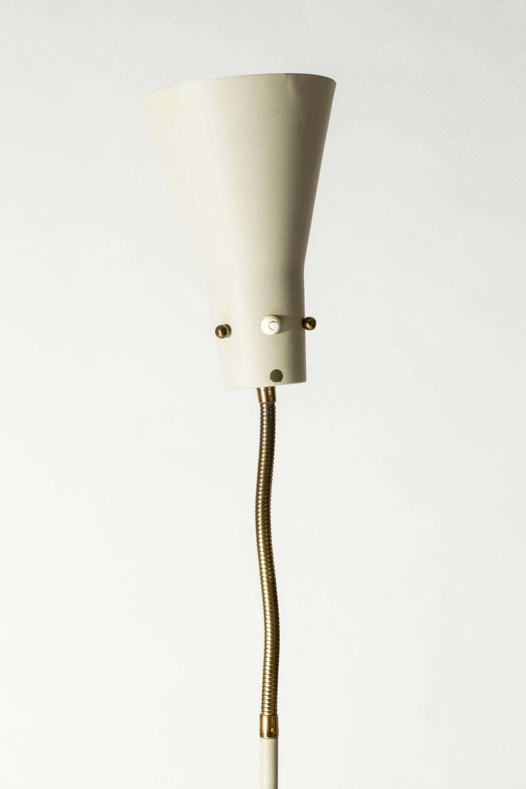 Modernistische vloerlamp, Lisa Johansson Pape, Asea, Zweden, ca. jaren 1950 photo vinterior