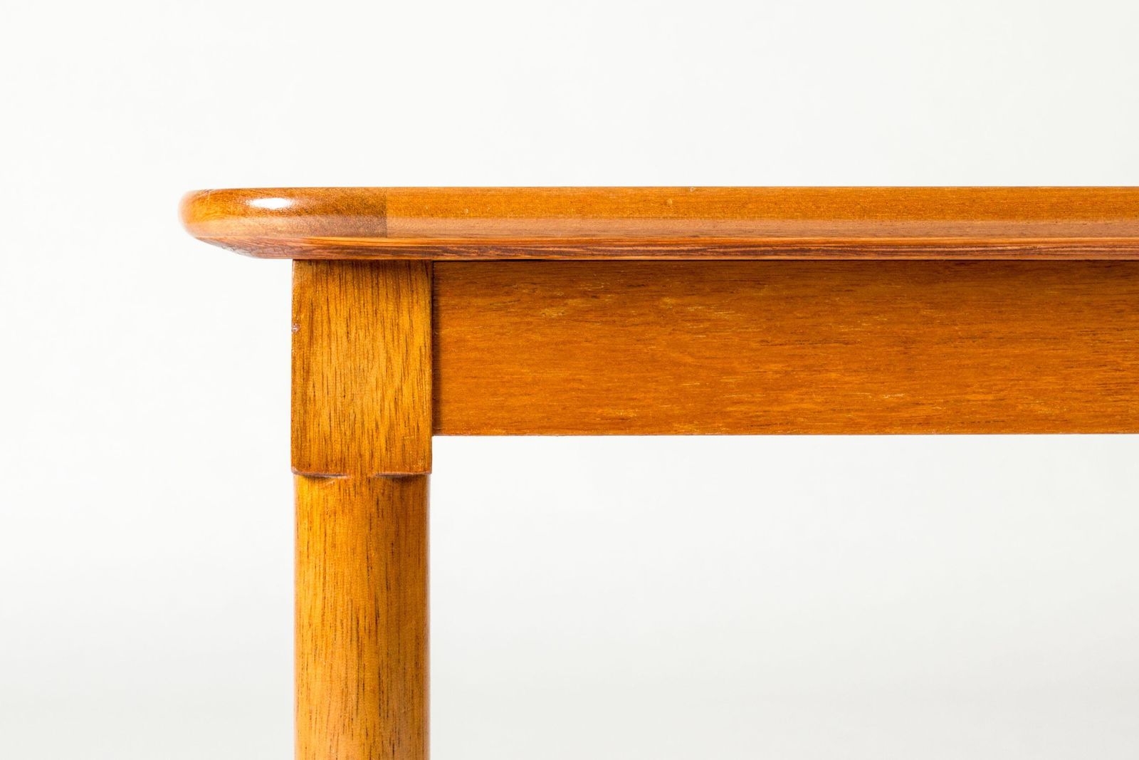Table basse mid-century par Josef Frank pour Svenskt Tenn, Suède, années 1950 photo 3798.0