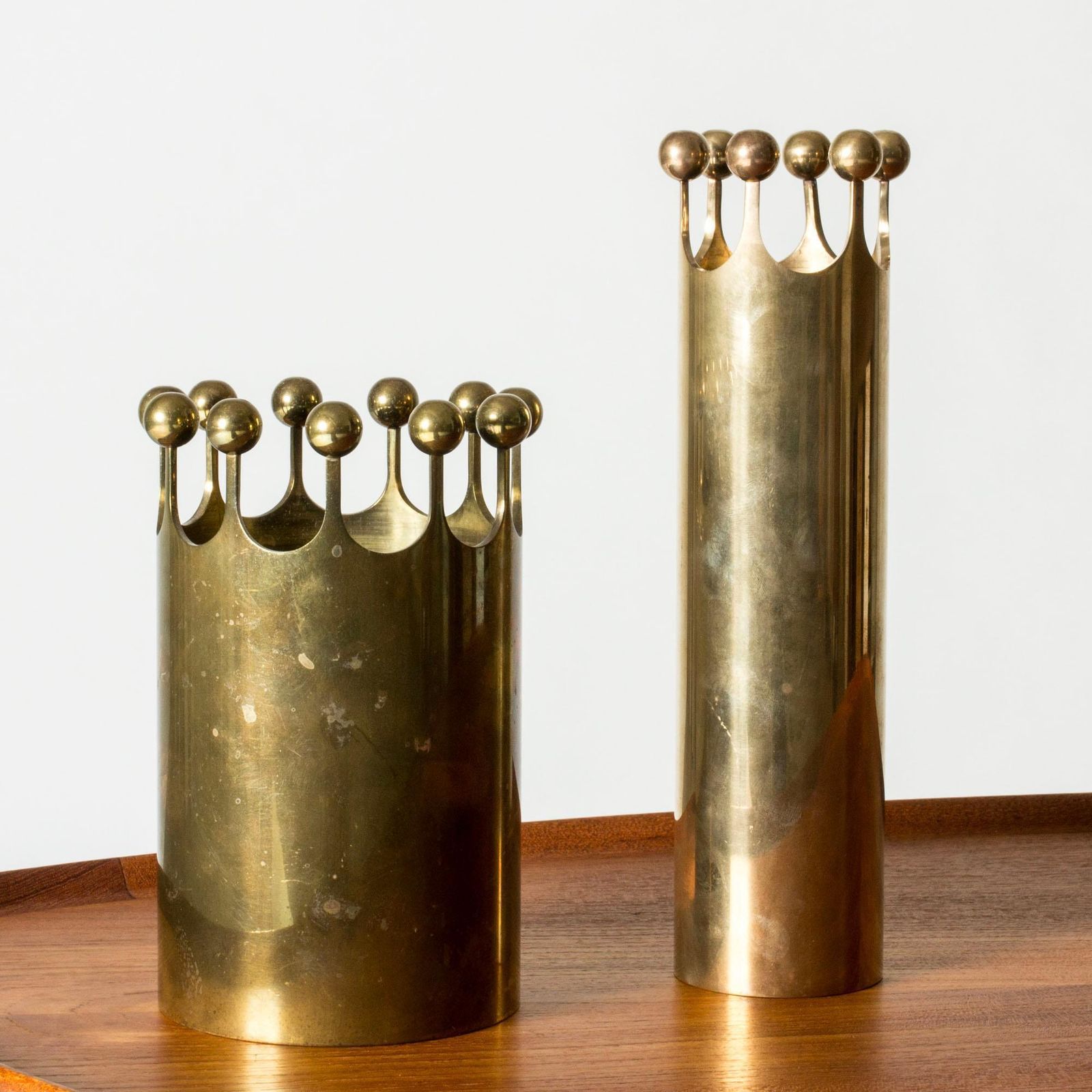 Vase moderniste en laiton par Pierre Forssell pour Skultuna, Suède photo buy