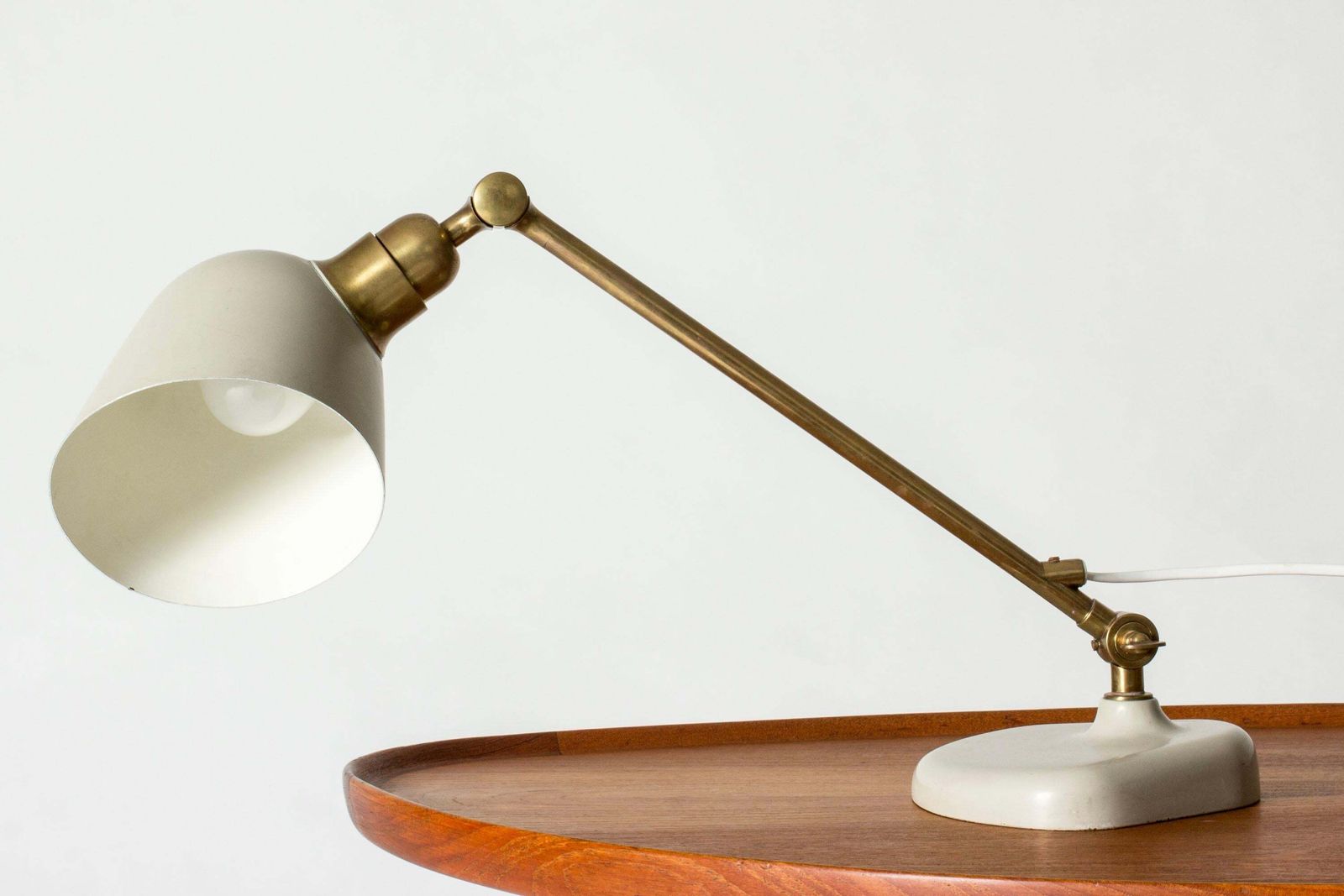 Modernistische tafellamp van Bertil Brisborg, Nk, Zweden, jaren 1940 photo vinterior