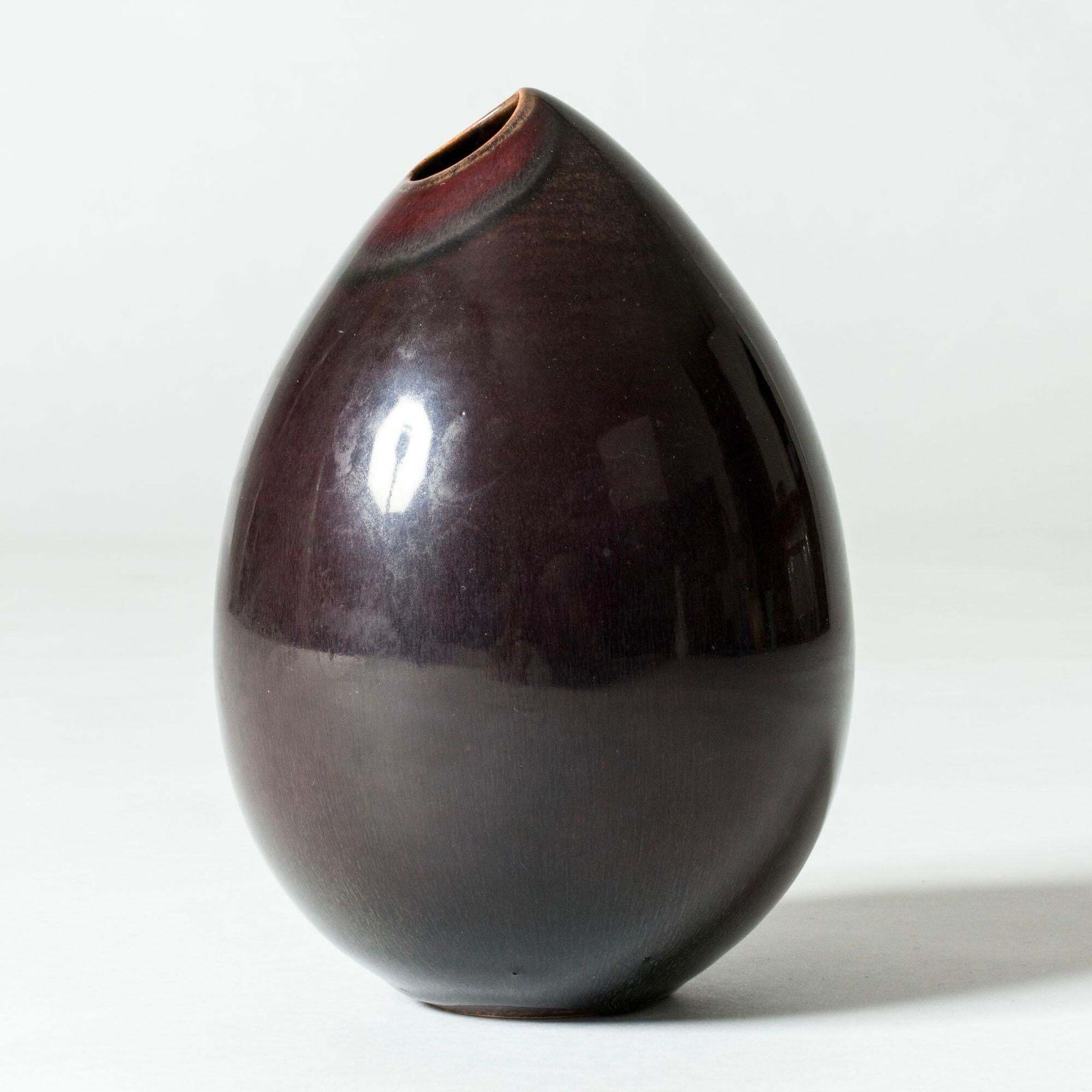 Vase en grès mid-century « Gnurgla » par Stig Lindberg, Gustavsberg, Suède, années 1950 photo for sale