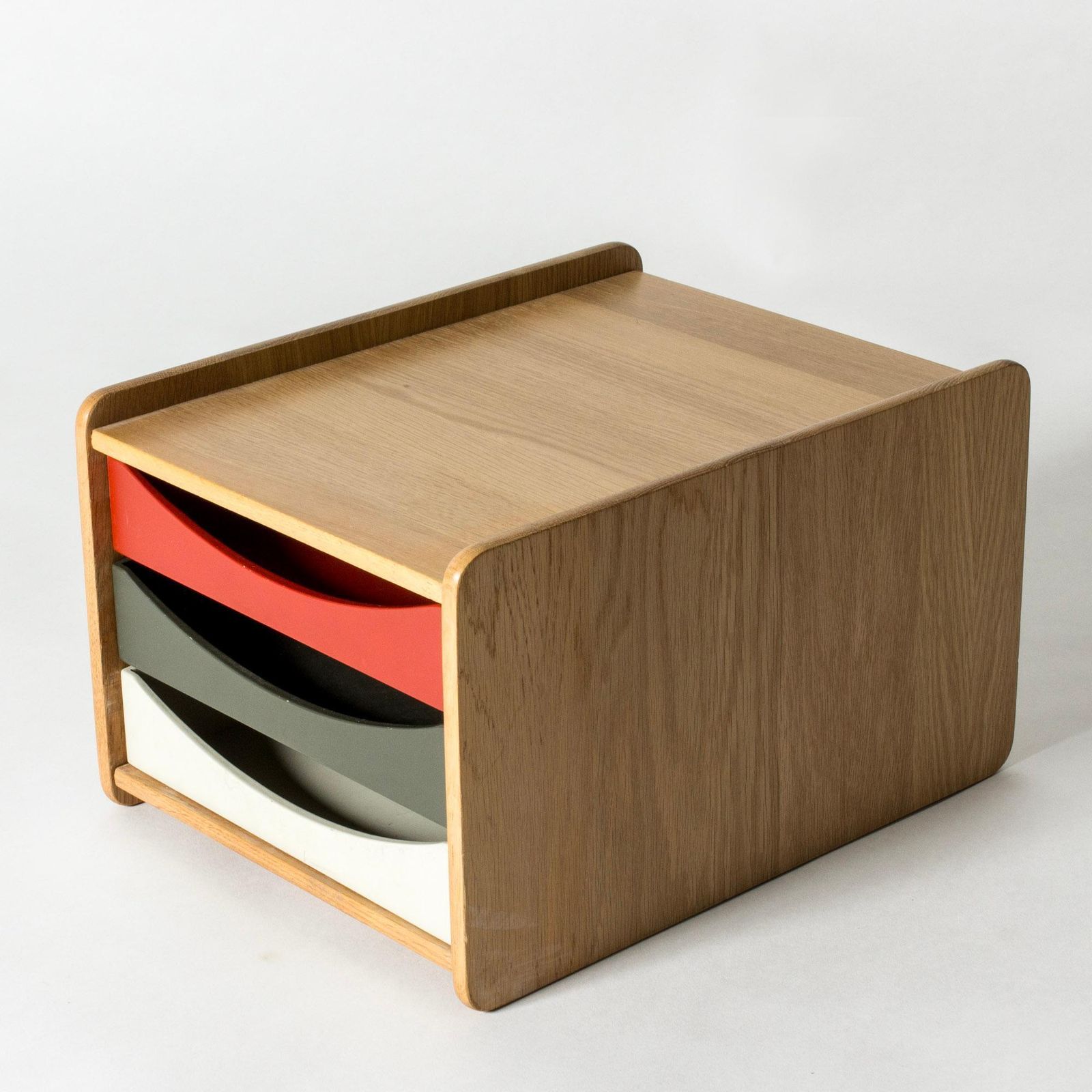 Mid-Century Modern bureauorganizer van Børge Mogensen, jaren 1960 photo Woonaccessoires