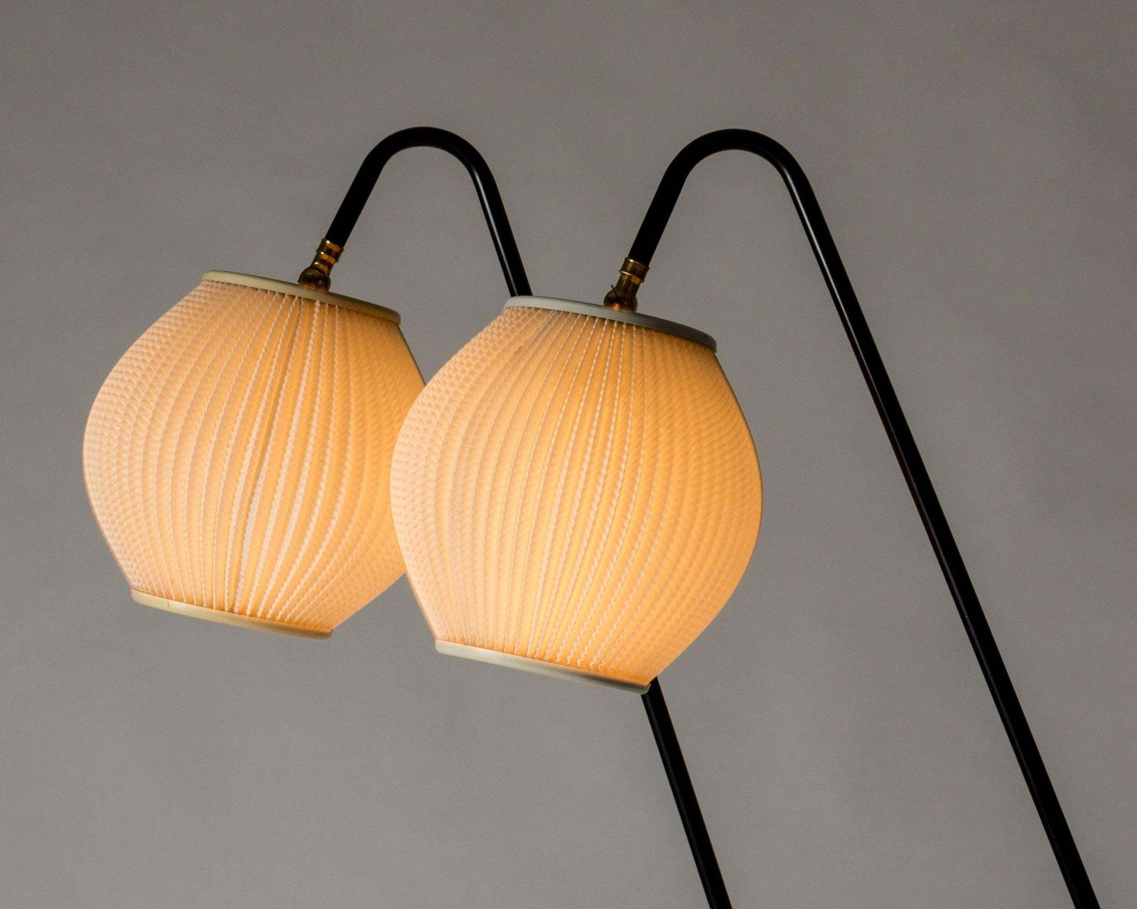 Paar Modernistische Vloerlampen van Svend Aage Holm Sørensen, Denemarken, jaren 1950 photo Verlichting