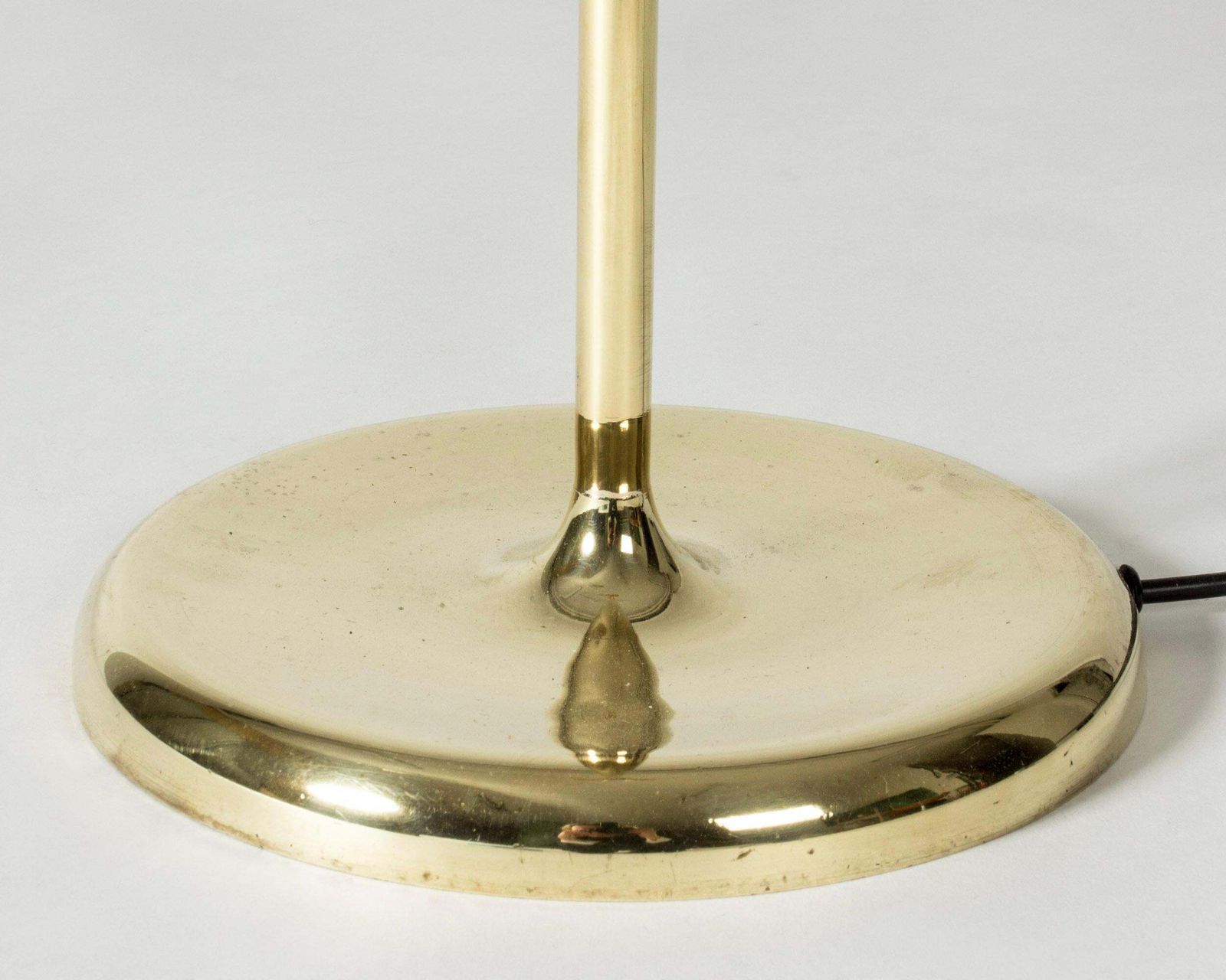 Midcentury Modern Brass Floor Lamp By Mauri Almari, Idman, Finland, 1950s photo vinterior