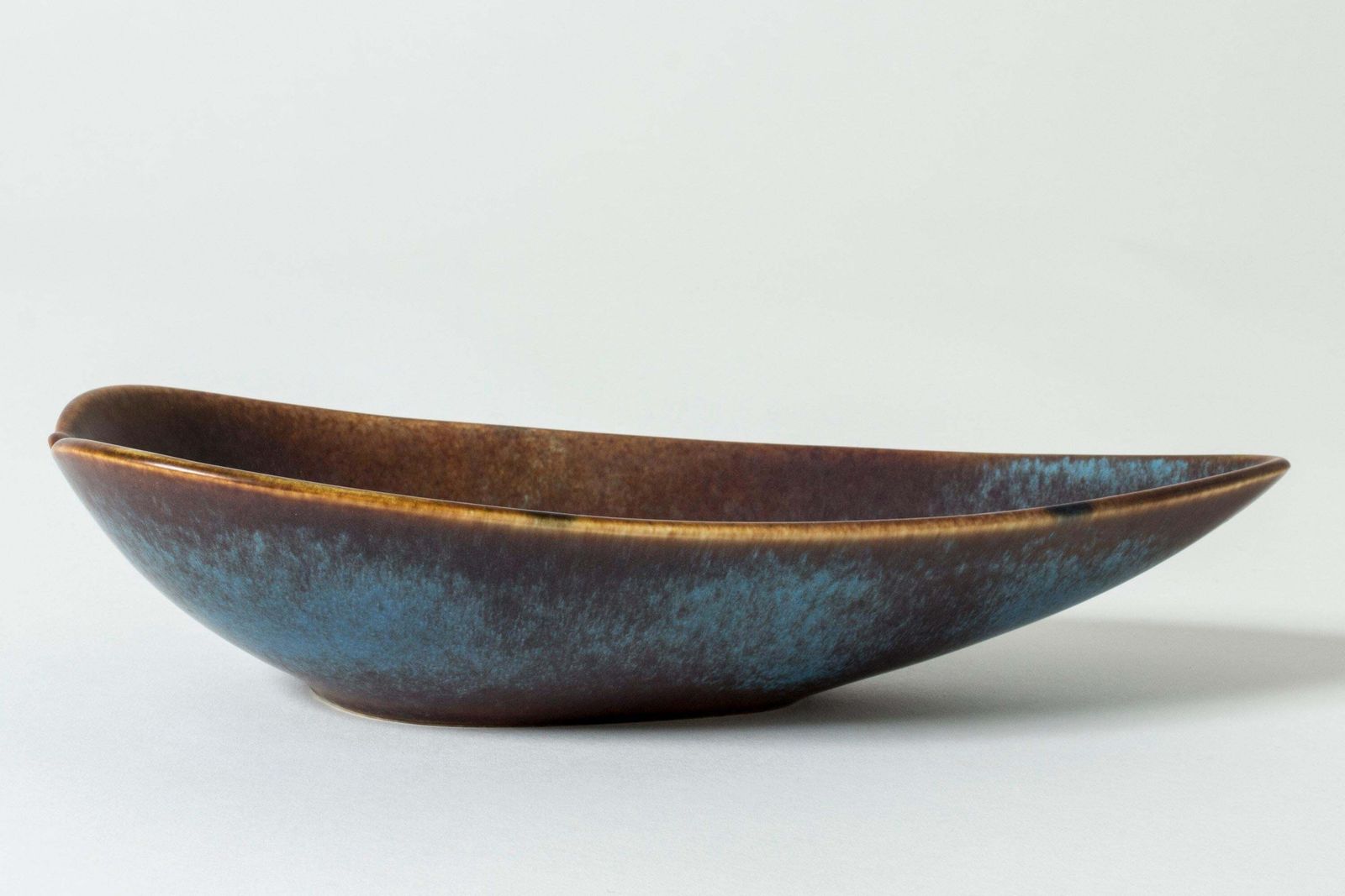 Stoneware schaal van Gunnar Nylund, Rörstrand, Zweden, jaren 1940 photo for sale