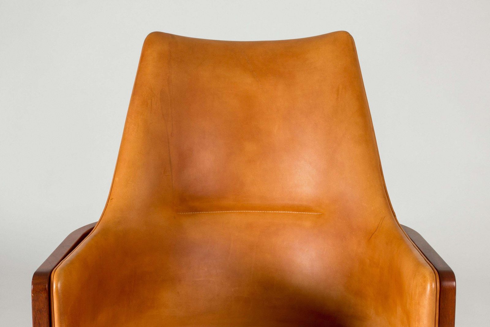 photo furniture Paire de fauteuils par Bernt Petersen, Danemark, années 1960
