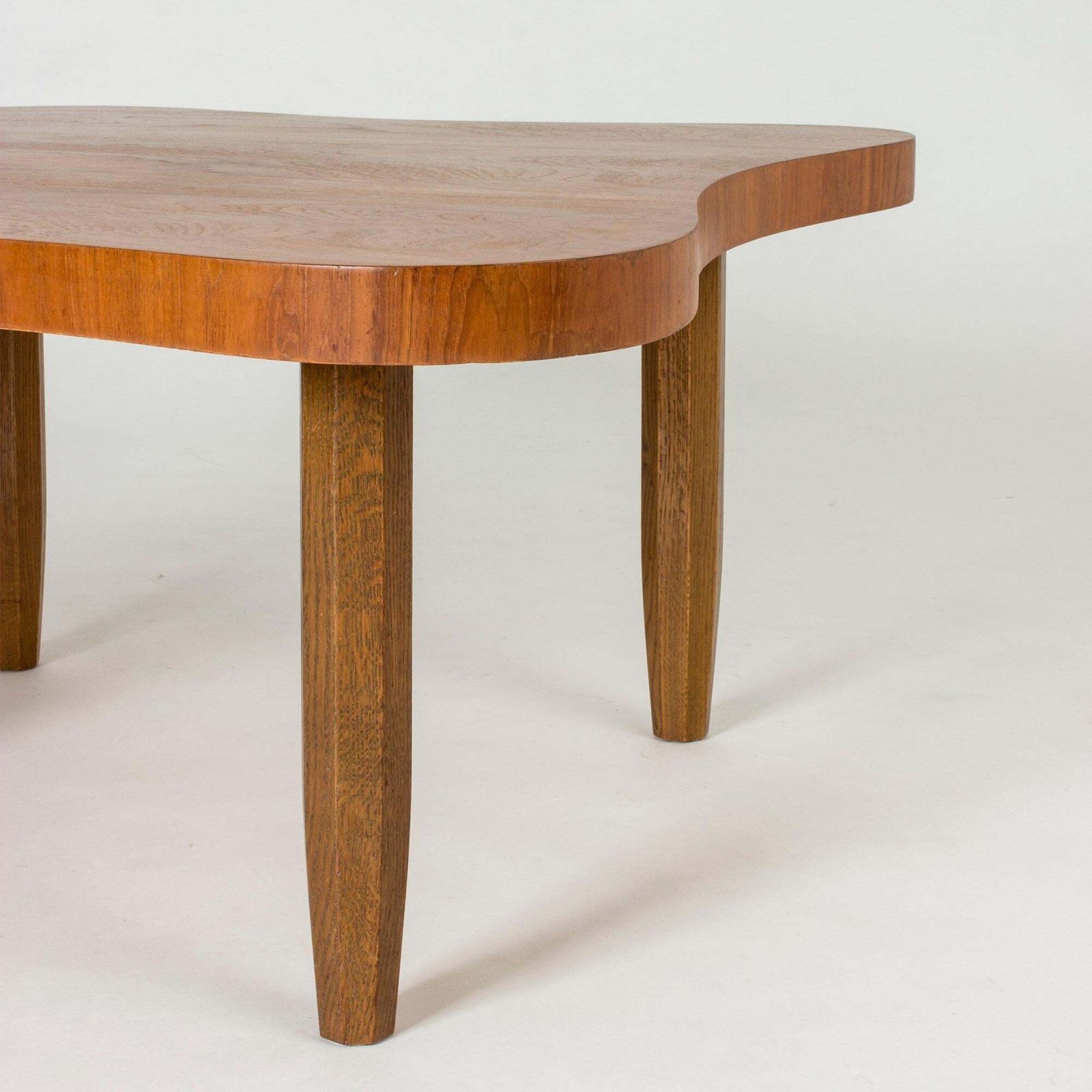 Zweedse mid-century salontafel van Sten Blomberg voor Meeth, Zweden, 1942 photo Meubels