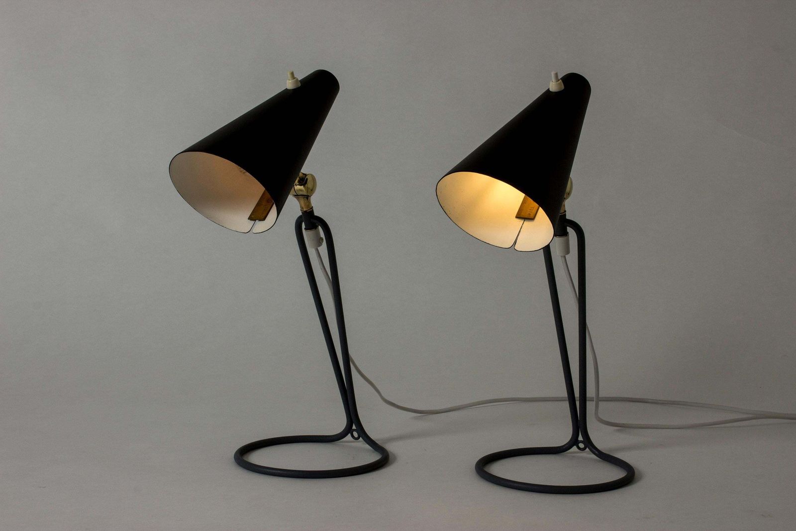 Paire de lampes de table par Bertil Brisborg pour Nordiska Kompaniet, Suède photo furniture