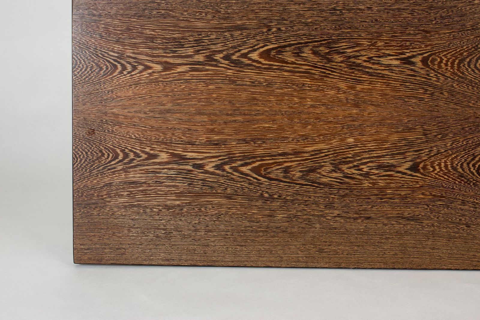 Deense salontafel ca. jaren 1960 van Hans J. Wegner voor Andreas Tuck photo vintage