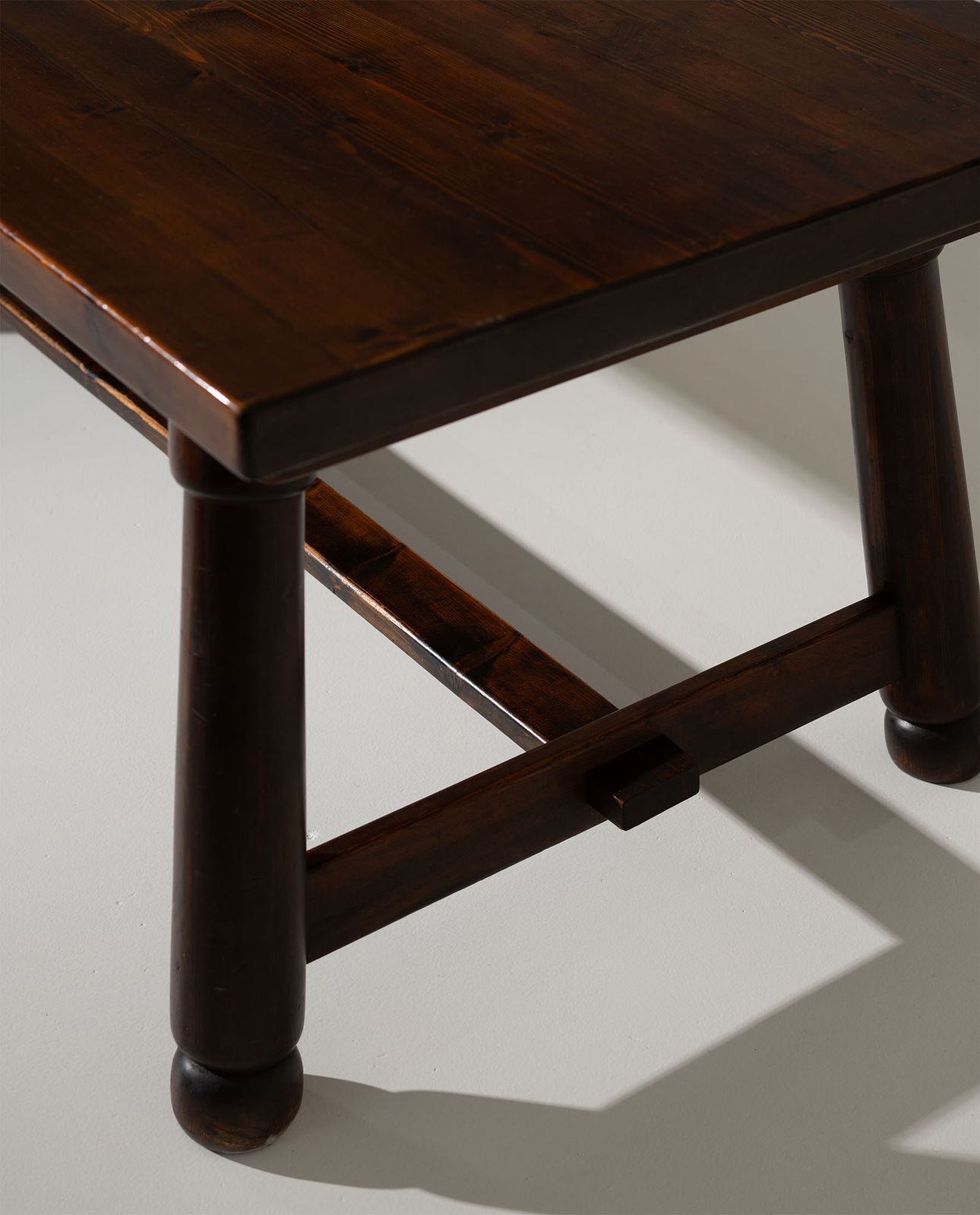 Mid-Century Franse eettafel van Georges Robert, Frankrijk ca. jaren 1950 photo vinterior