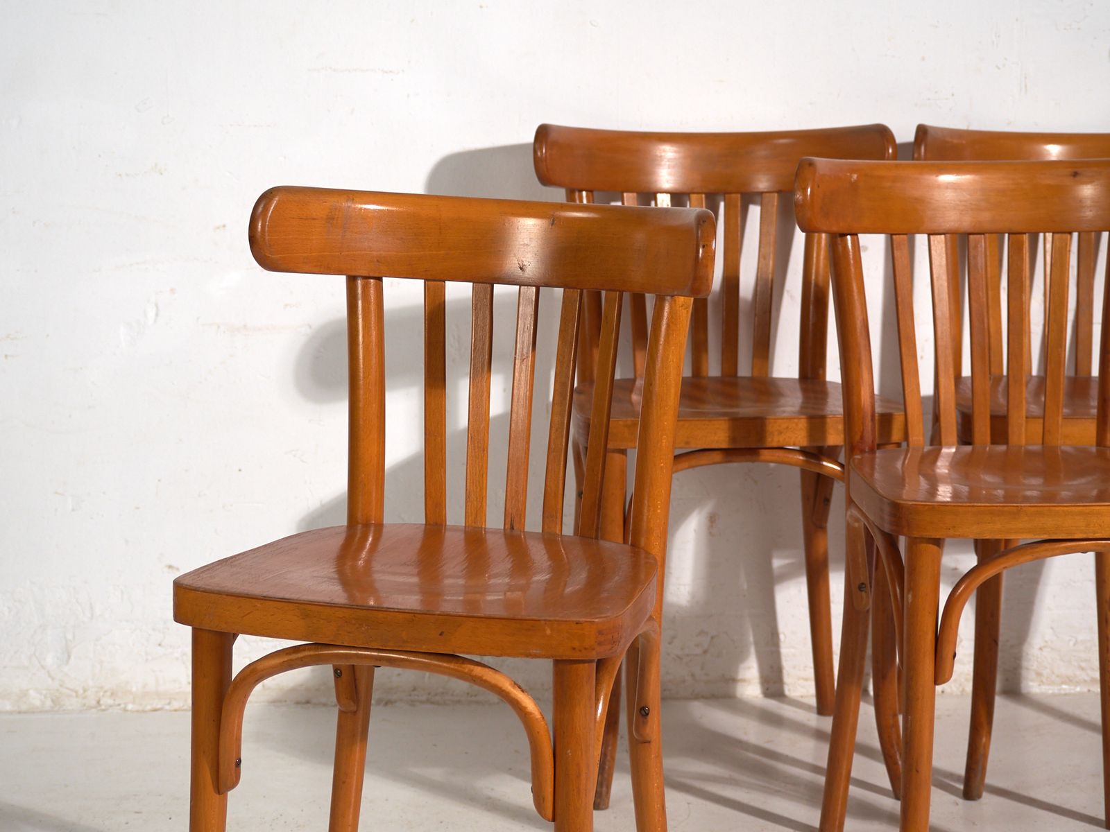 Chaises d'époque Ligna en bois courbé - Tchécoslovaquie, vers 1960 #6 photo for sale