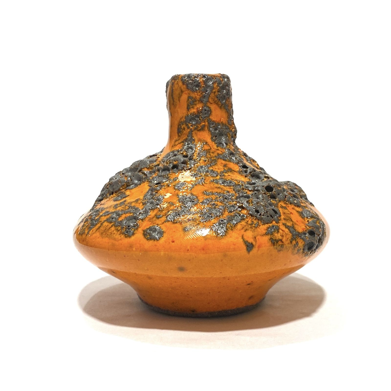 Otto Keramik 206 Vaas in Oranje Fat Lava (11 cm dia), West German Pottery Glaze photo Woonaccessoires